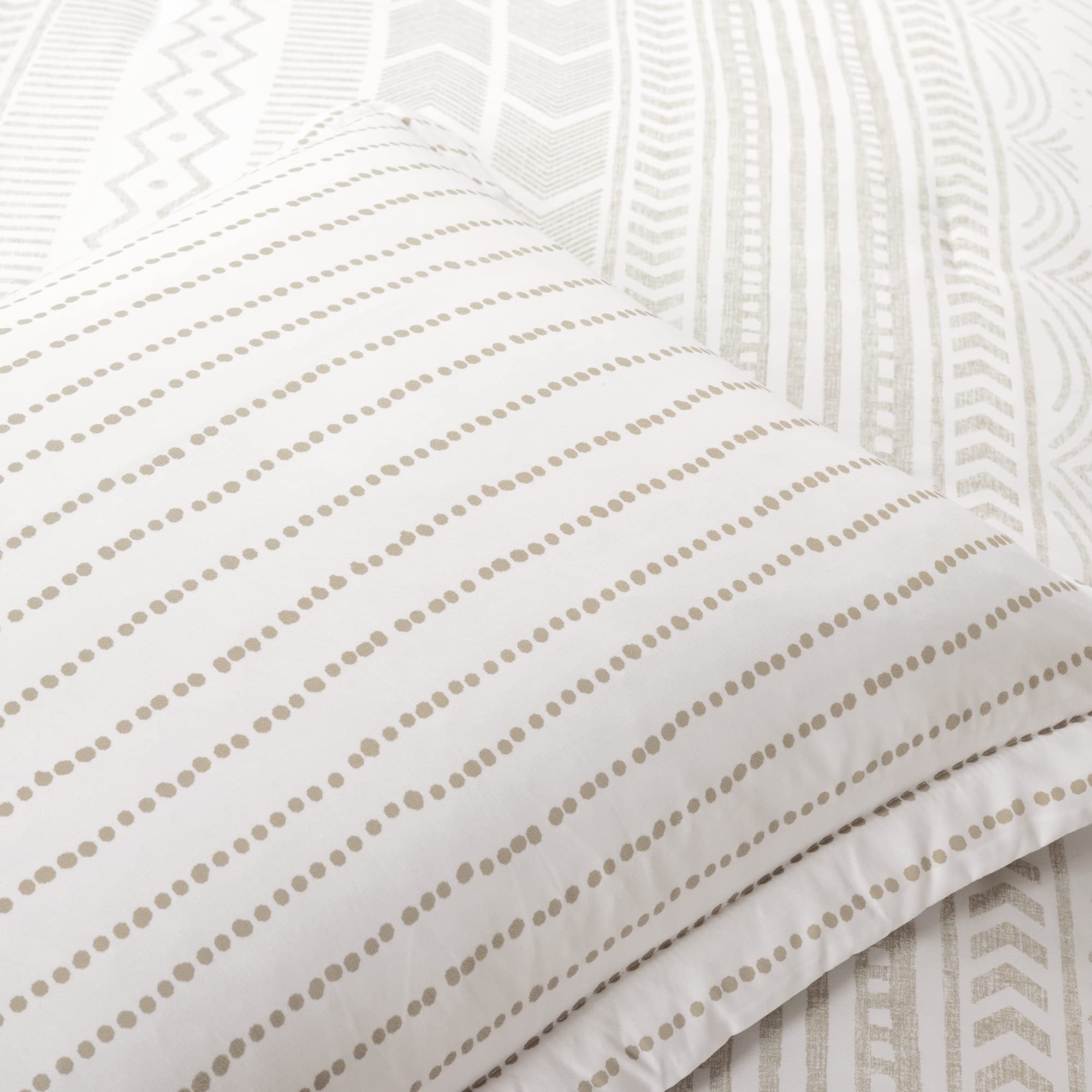 Lush Hygge Reversible Comforter Set - Full/Queen - Taupe & White for Cozy Bedroom