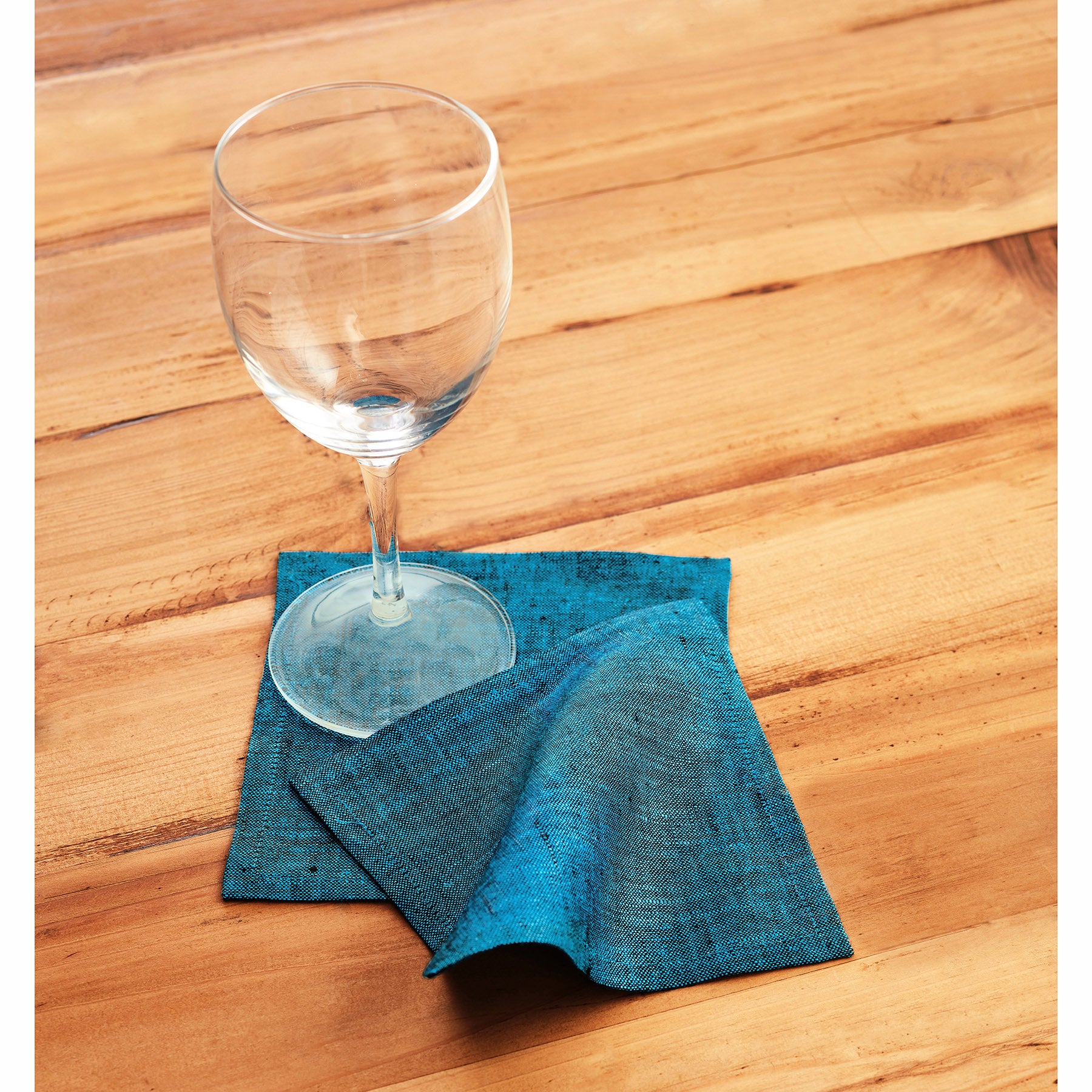 Premium Cocktail Napkins Set of 12 - Elegant Party Napkins for Drinks, Weddings & Entertaining - Absorbent 2-Ply Paper Cocktail Napkins for Home Bar, Dinner Parties & Special Events