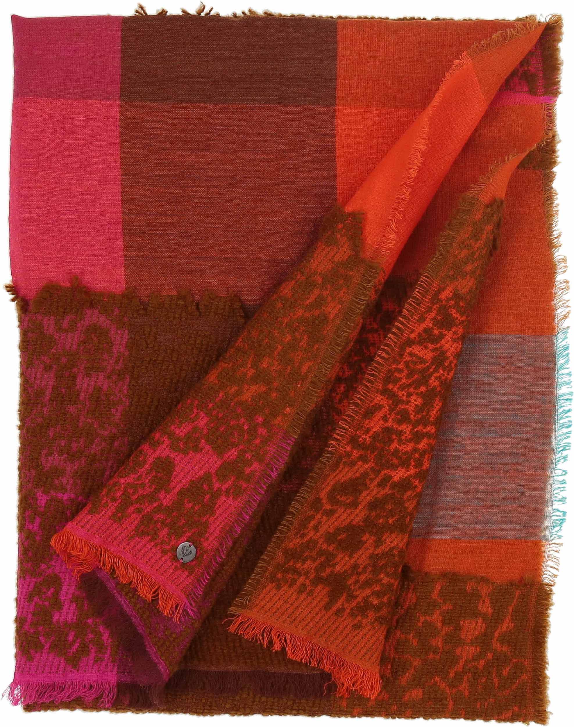 Sustainable Textured Colorblock Wrap - Eco-Friendly Fashion Accessory for Women | Perfect for Office, Parties & Everyday Wear