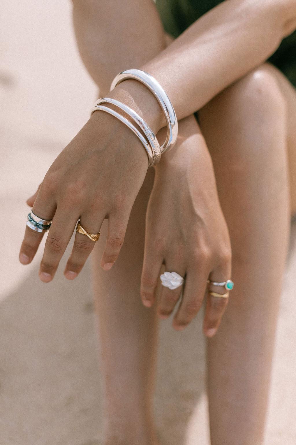 Sterling Silver Circular Battered Tubular Bangle Bracelet for Women - Elegant Boho Jewelry for Casual & Party Wear