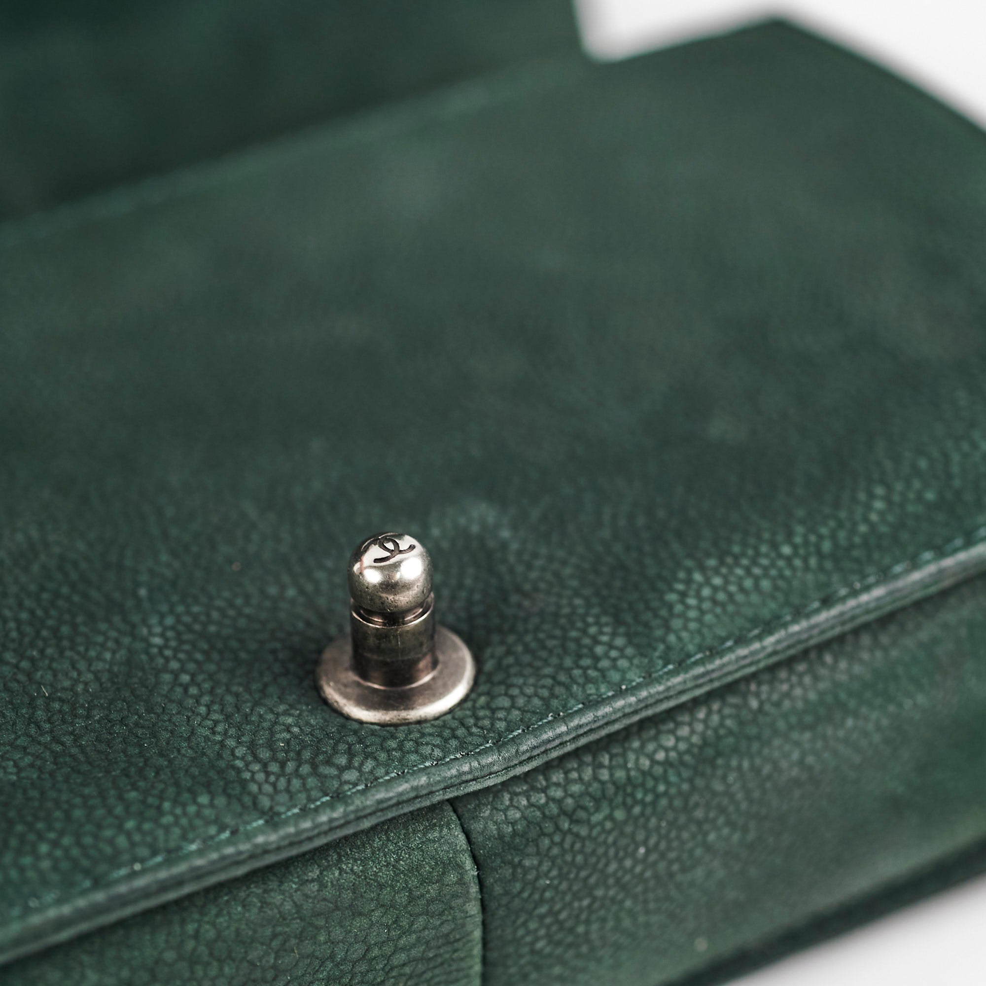 Chanel Old Medium Boy Bag in Oliver Green - Luxury Crossbody Handbag for Women, Perfect for Parties, Dates & Everyday Use