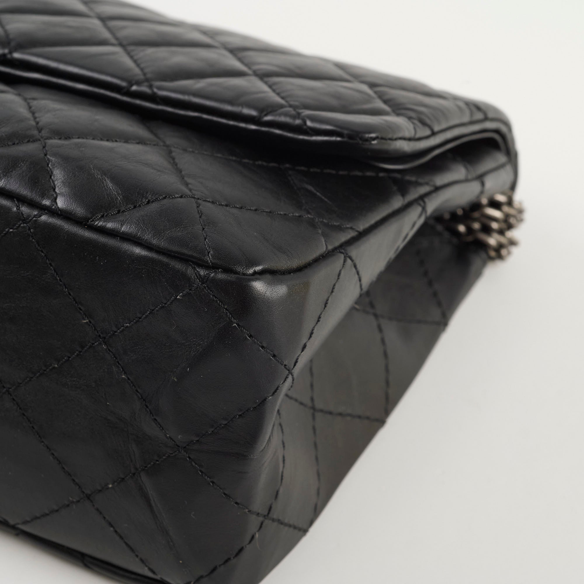 Chanel Reissue 227 Quilted Flap Bag in Black - Luxury Designer Handbag for Women, Perfect for Evening Events & Special Occasions