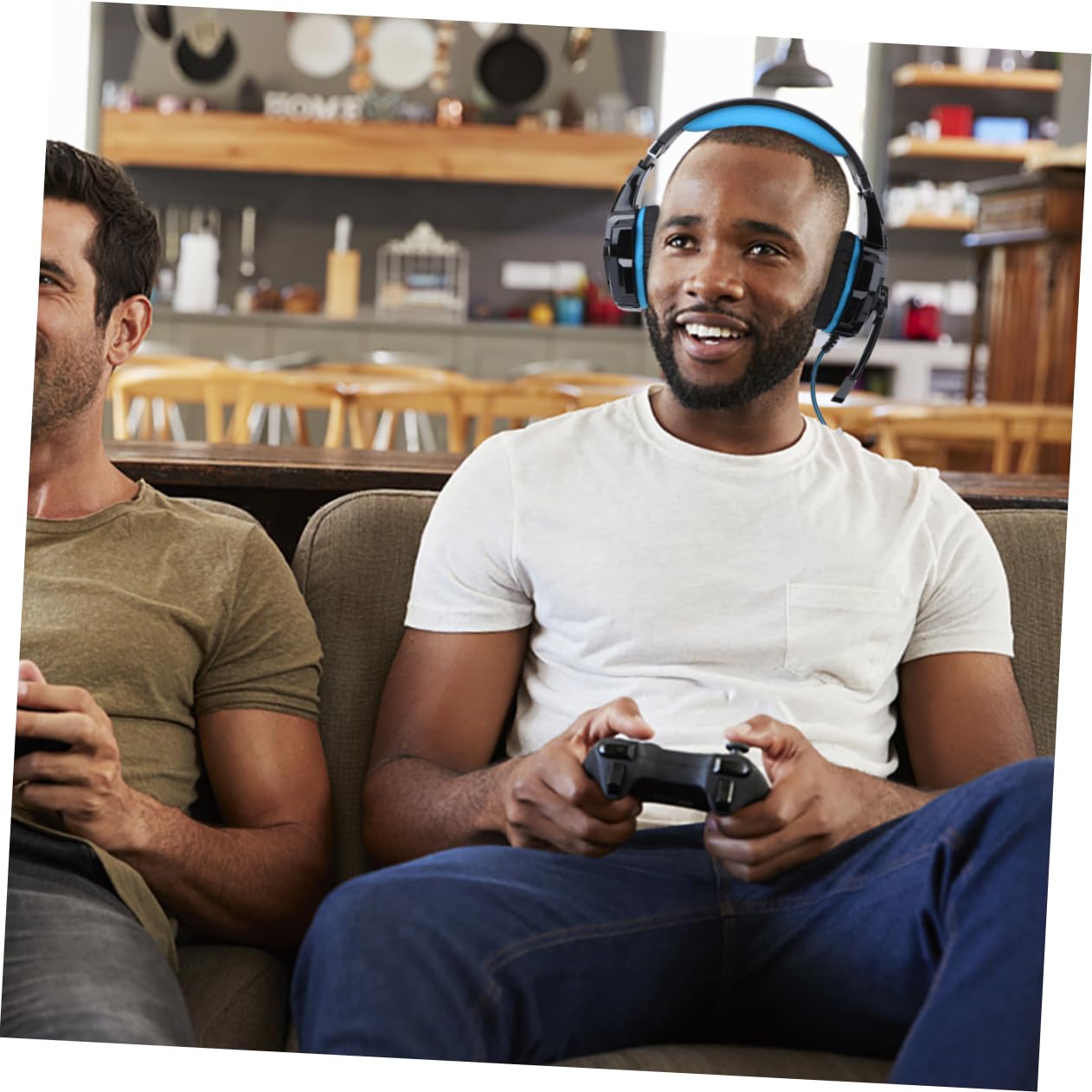 OSALADI Professional Gaming Headset with 3.5mm Jack - Noise Cancelling Over-Ear Headphones for PC, PS4, Xbox - Durable & Stylish Design for Gamers & Streamers - Perfect for Gaming, Streaming & Online Meetings