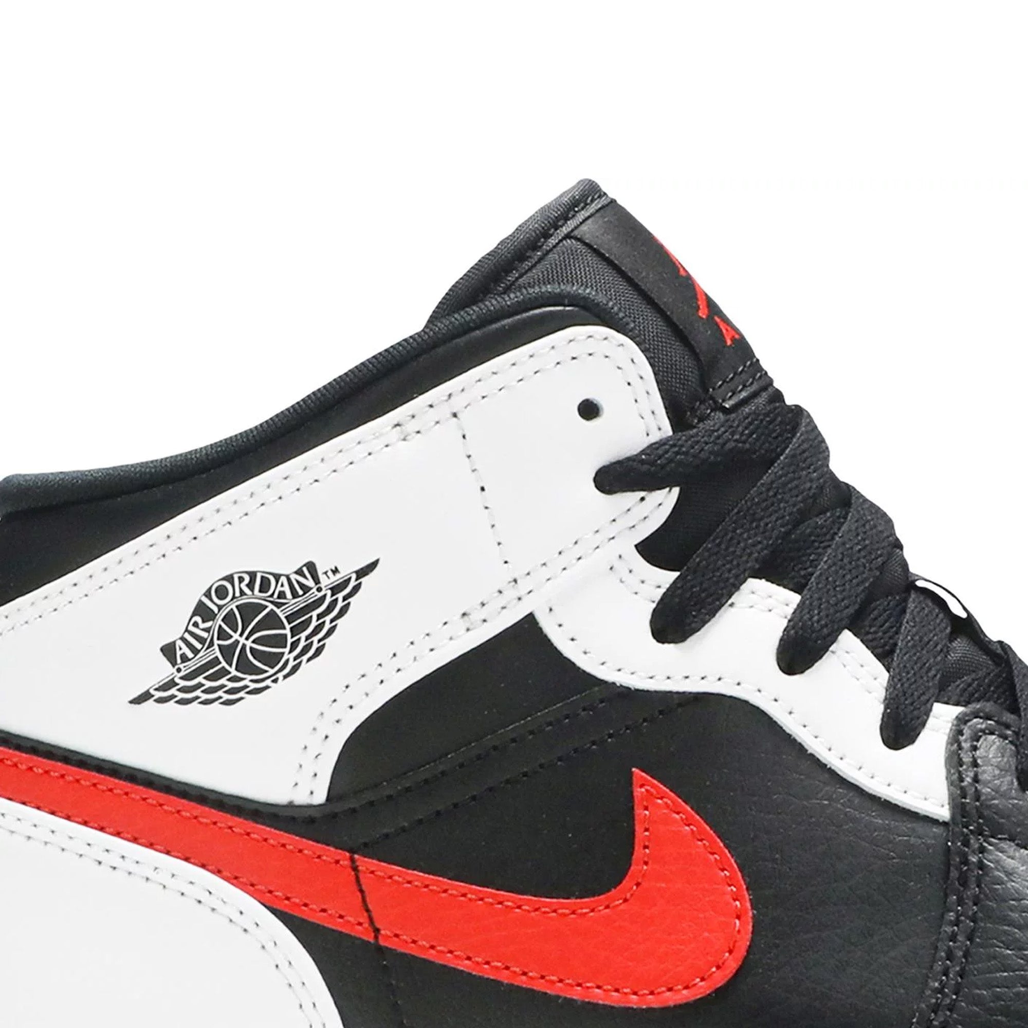 Air Jordan 1 Mid 'Chile Red' GS Basketball Shoes for Girls - Stylish Sneakers for School, Sports & Street Fashion