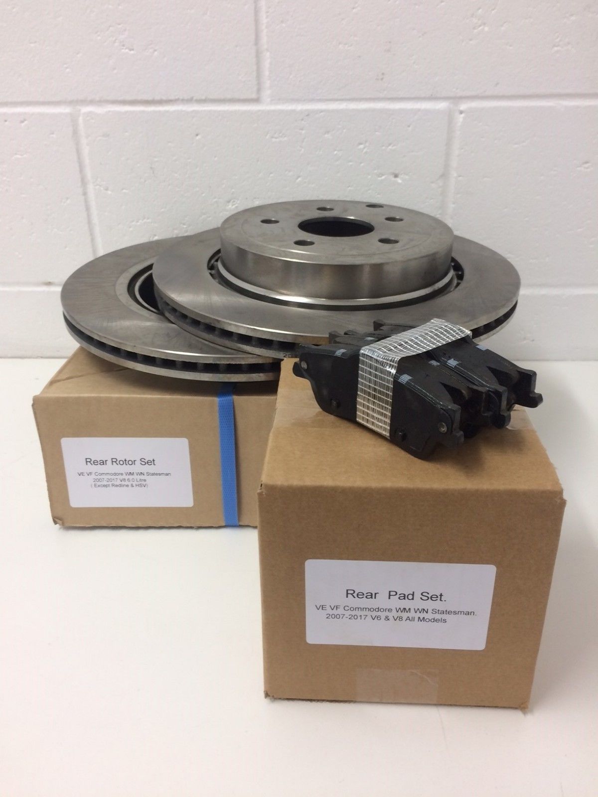 Holden Commodore VE VF & Statesman WM WN Rear Brake Rotor and Pad Set - High Performance V8 Braking Kit for Smooth and Safe Stops - Perfect for Daily Driving, Racing, and Heavy-Duty Use