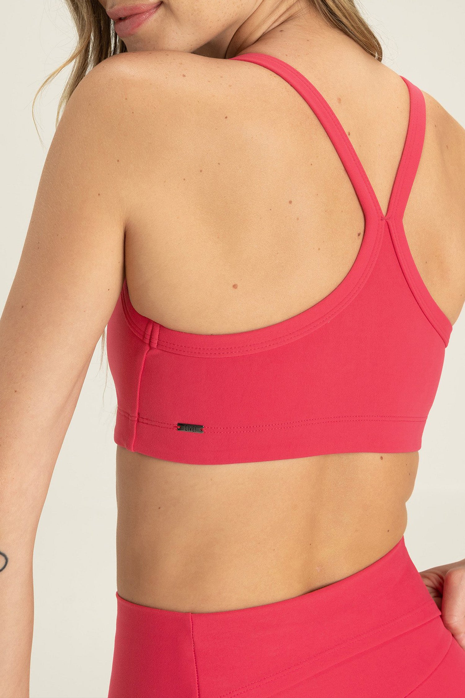 Essential Active Neo Top - High-Performance Workout Shirt for Women | Moisture-Wicking & Breathable Fitness Apparel | Perfect for Gym, Yoga & Running