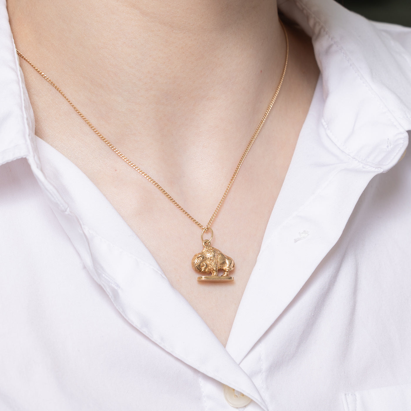 10K Yellow Gold Buffalo Charm Pendant Necklace - Dainty & Elegant Jewelry for Women - Perfect for Western Style, Cowgirl Fashion & Everyday Wear
