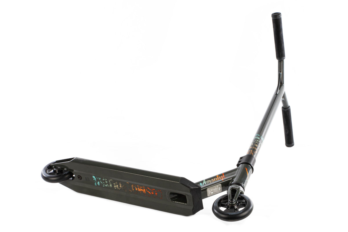 Versatile Cosmopolitan V2 Pro Scooter - High Performance Kick Scooter for Adults & Teens - Perfect for Commuting, Tricks & Urban Riding