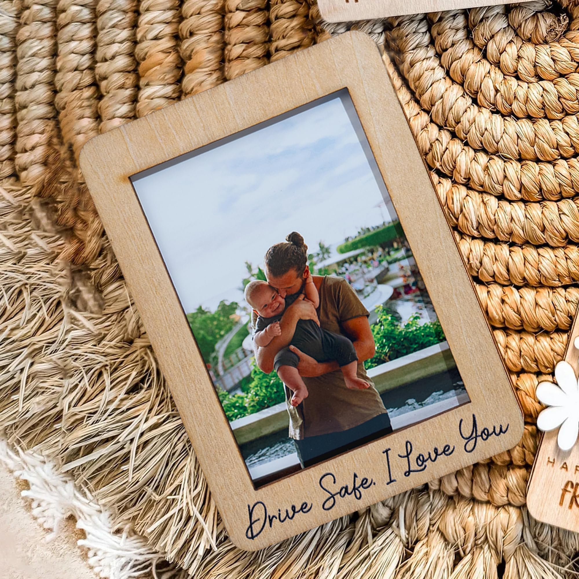 Car Visor Picture Frame - Drive Safe I Love You Visor Clip & Car Photo Holder - Perfect Gift for Dad - Use While Driving to Display Family Photos Safely