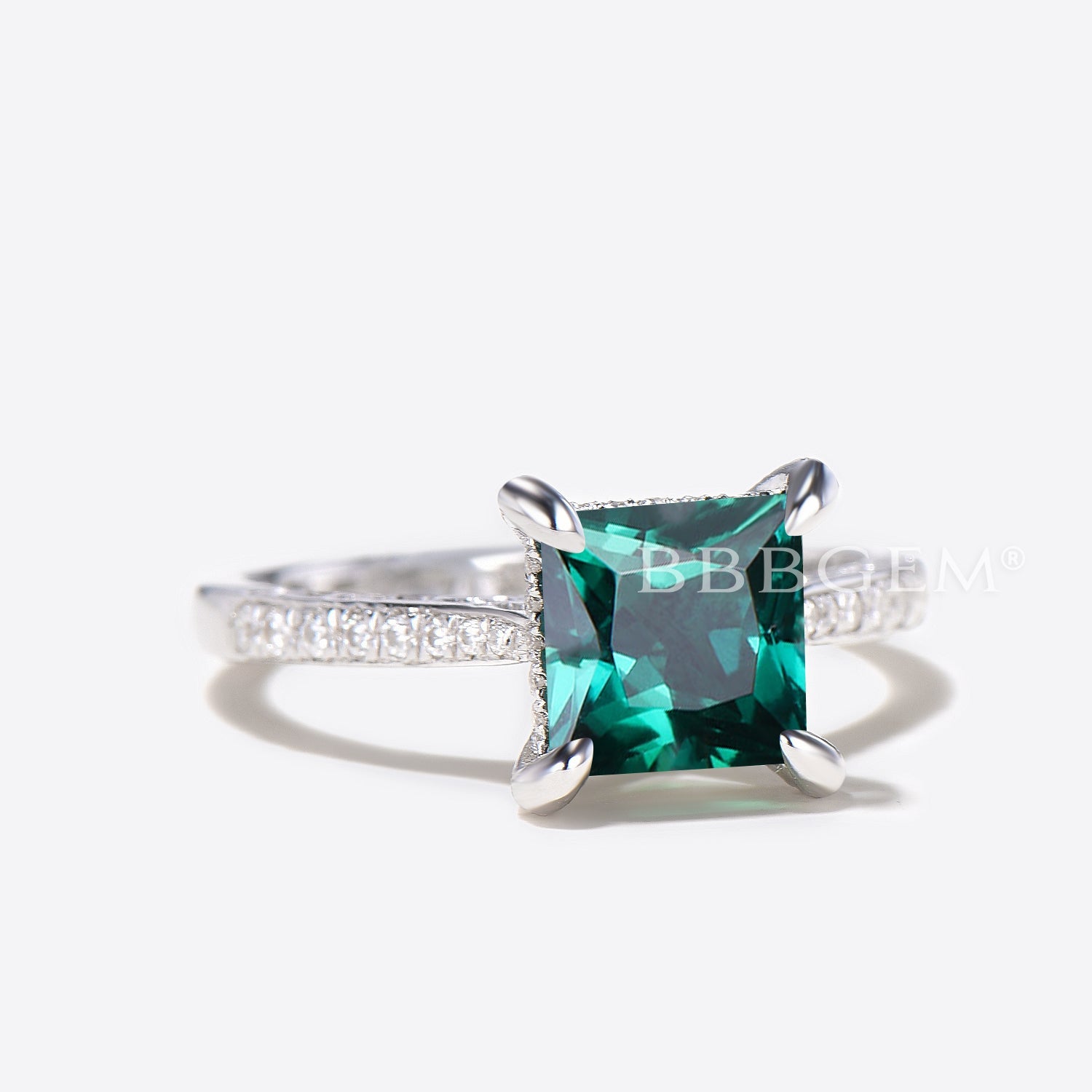 7mm Princess Cut Lab-Created Emerald & Diamond Engagement Ring - Tapered Band Filigree Cathedral Setting for Weddings & Proposals
