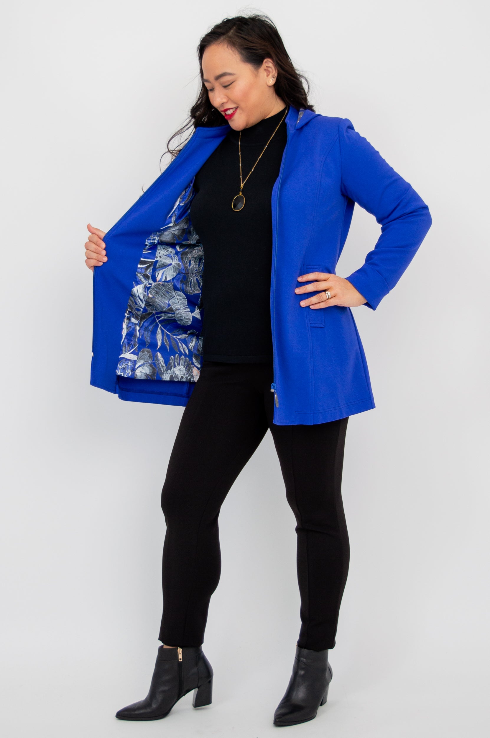 Highlands Women's Winter Coat - Soft Modal Fabric in Elegant Violet - Perfect for Cold Weather & Outdoor Adventures