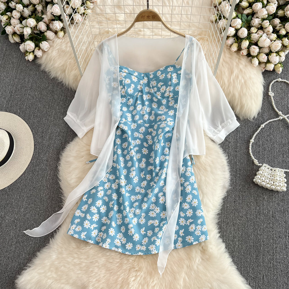 2023 Summer Floral Spaghetti Strap Dress Two Piece Set - Women's Floral Print Crop Top & Skirt Outfit for Beach, Vacation & Date Night