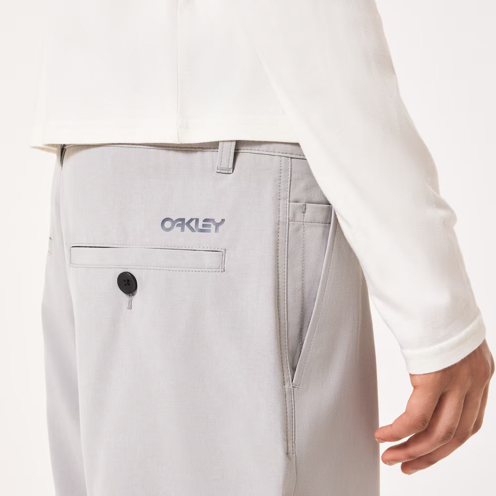 Oakley Utility Chino Shorts for Men - Durable & Comfortable Casual Shorts for Outdoor, Hiking & Everyday Wear