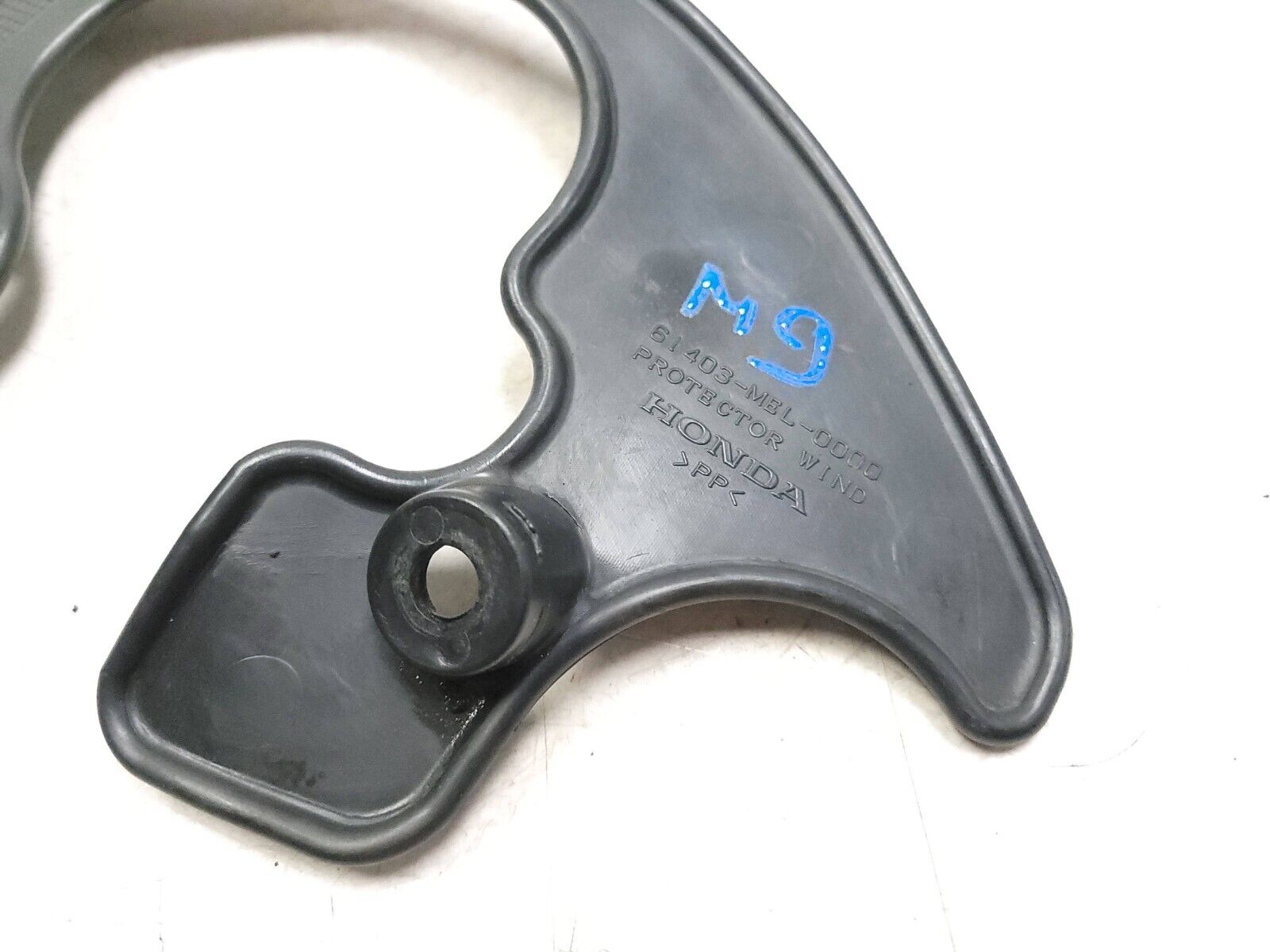 2004-2005 Honda CBR1000RR OEM Front Inner Cowl Triple Tree Cover 61403-MEL | 12K Miles | Motorcycle Fairing Replacement for Racing & Street Riding