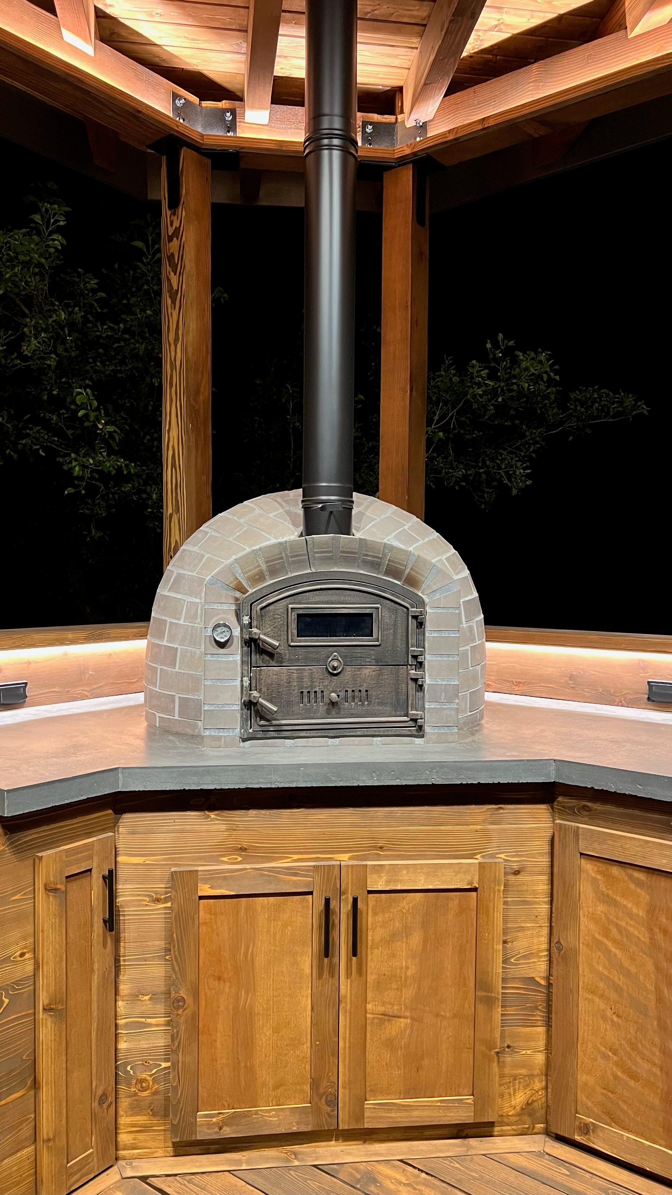 Premium Lume Alto All-in-One Pizza Oven - Brand New Model for Outdoor Cooking, Backyard Parties & Authentic Italian Pizza Making