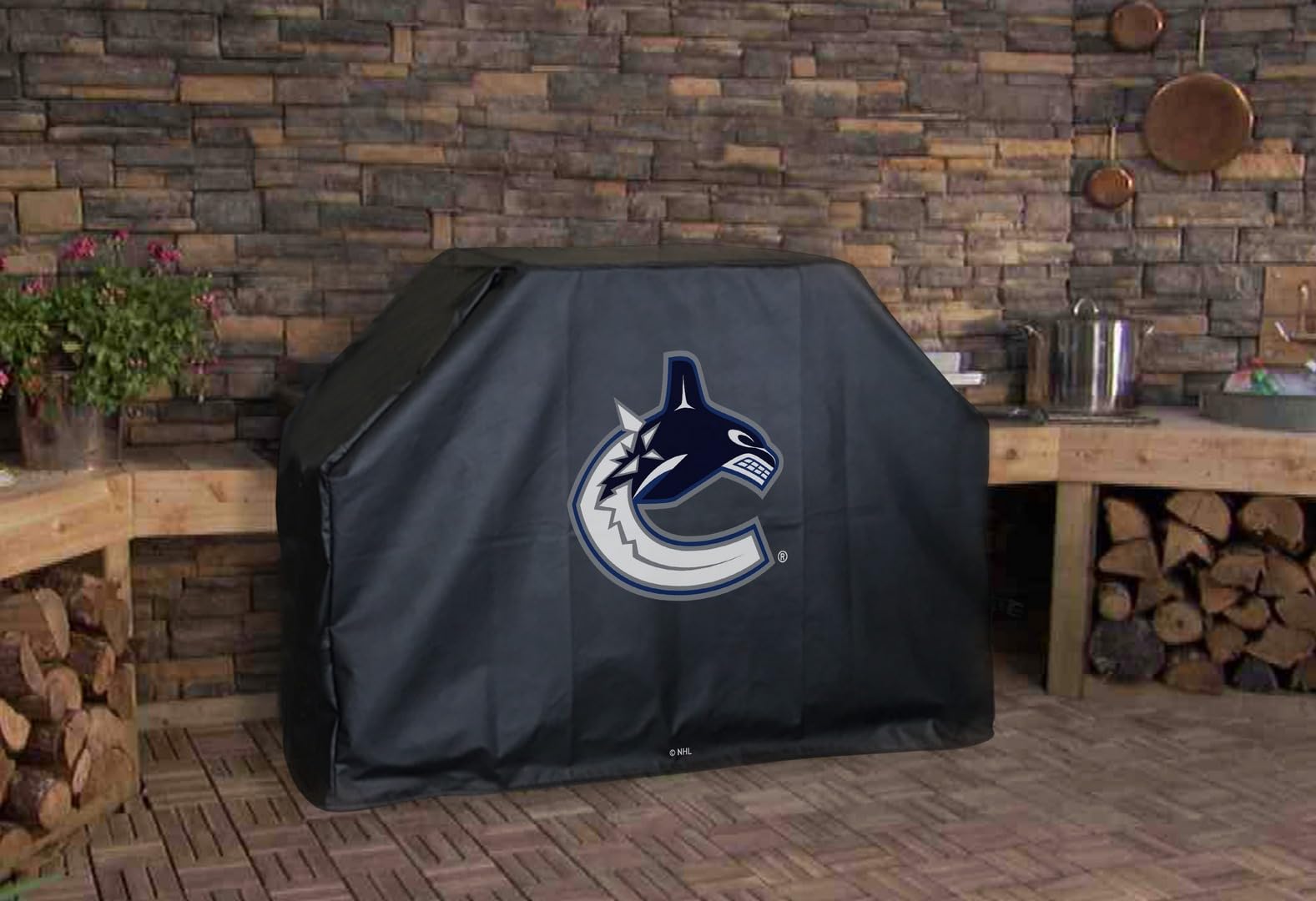 Holland Bar Stool Co. Anaheim Ducks Official NHL Team Grill Cover - Waterproof BBQ Grill Cover for Outdoor Protection - Perfect for Tailgating, Backyard Parties & Game Day Gatherings