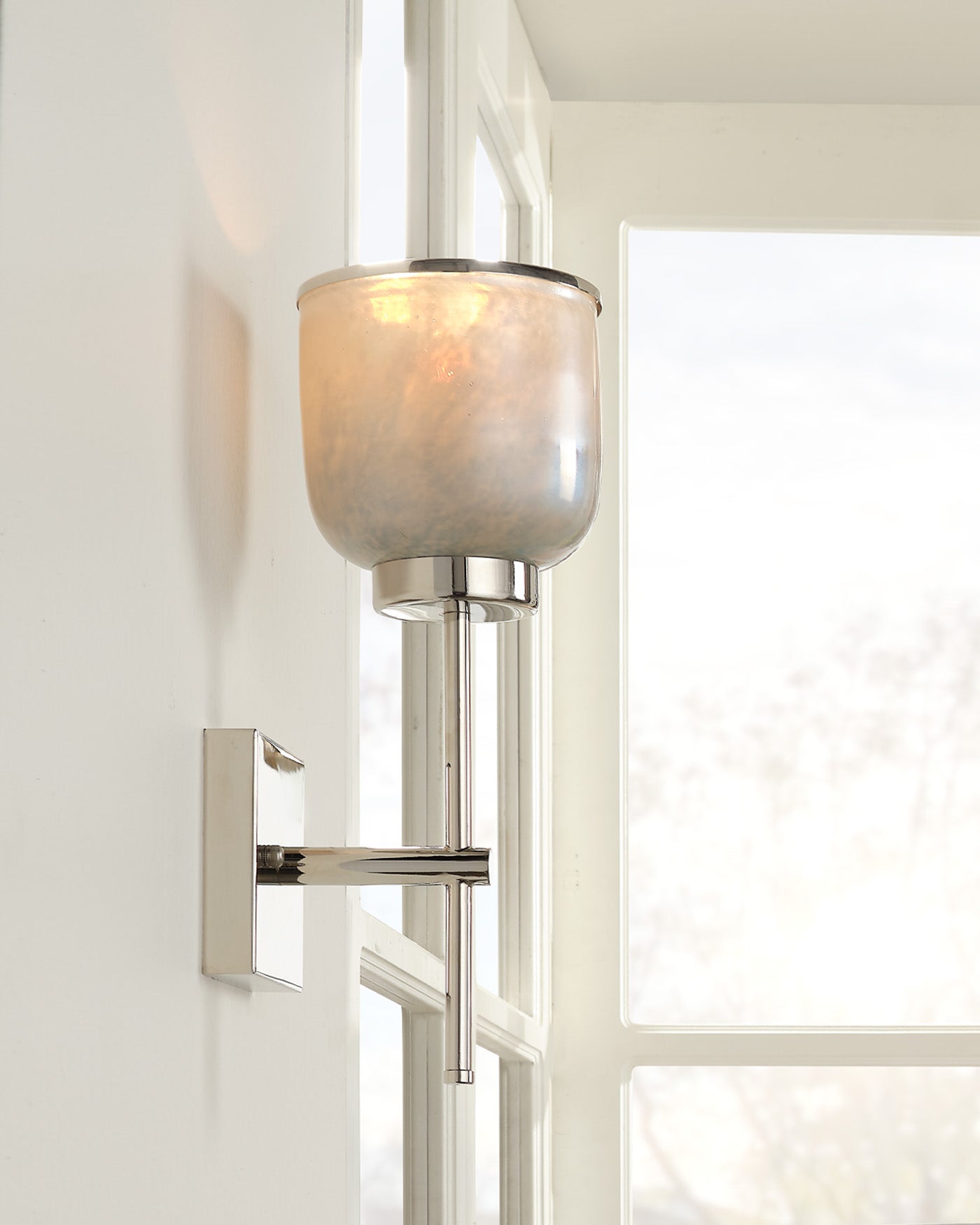 Vapor Single Sconce Wall Light - Modern LED Wall Sconce for Bedroom, Living Room & Hallway - Energy Efficient Indoor Lighting Fixture