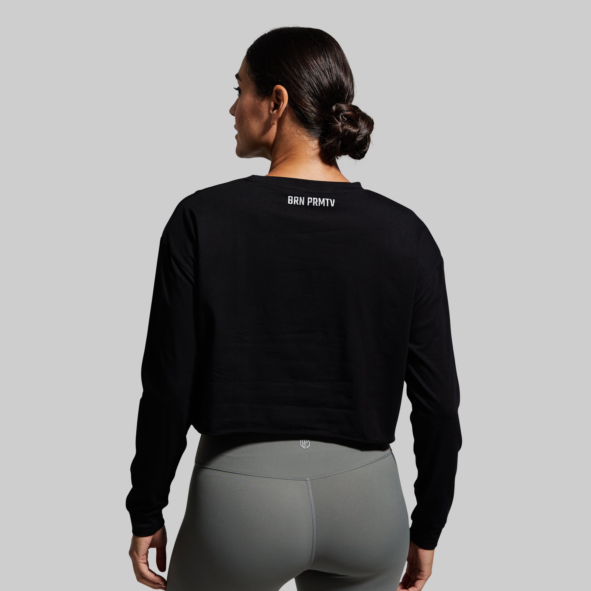 Women's Workout Training Crop Long Sleeve Shirt - Black - Yoga, Gym & Running Performance Top