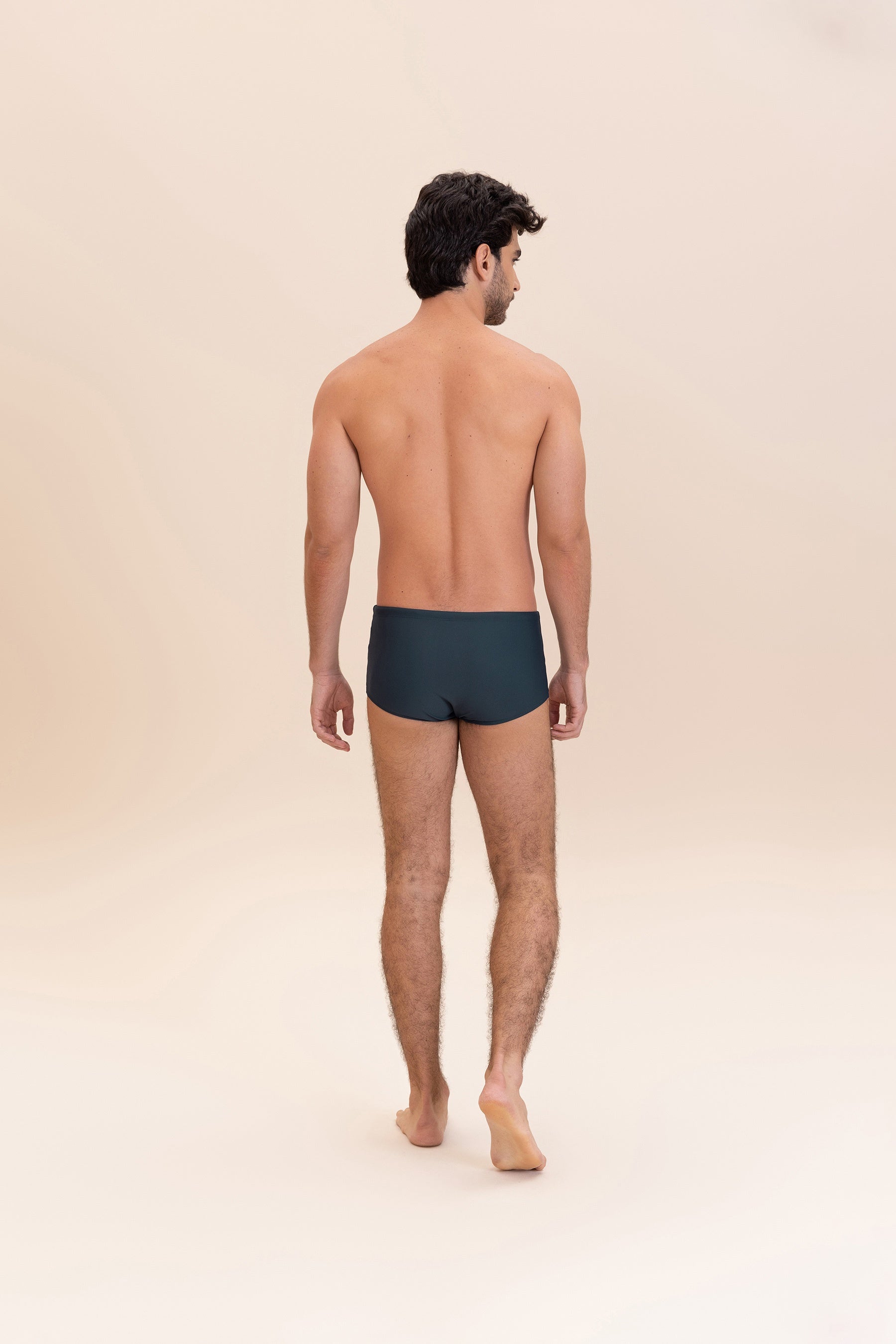Premium Quick-Dry Swim Trunks for Men - Vibrant Colors & Comfort Fit - Perfect for Beach, Pool & Summer Vacations