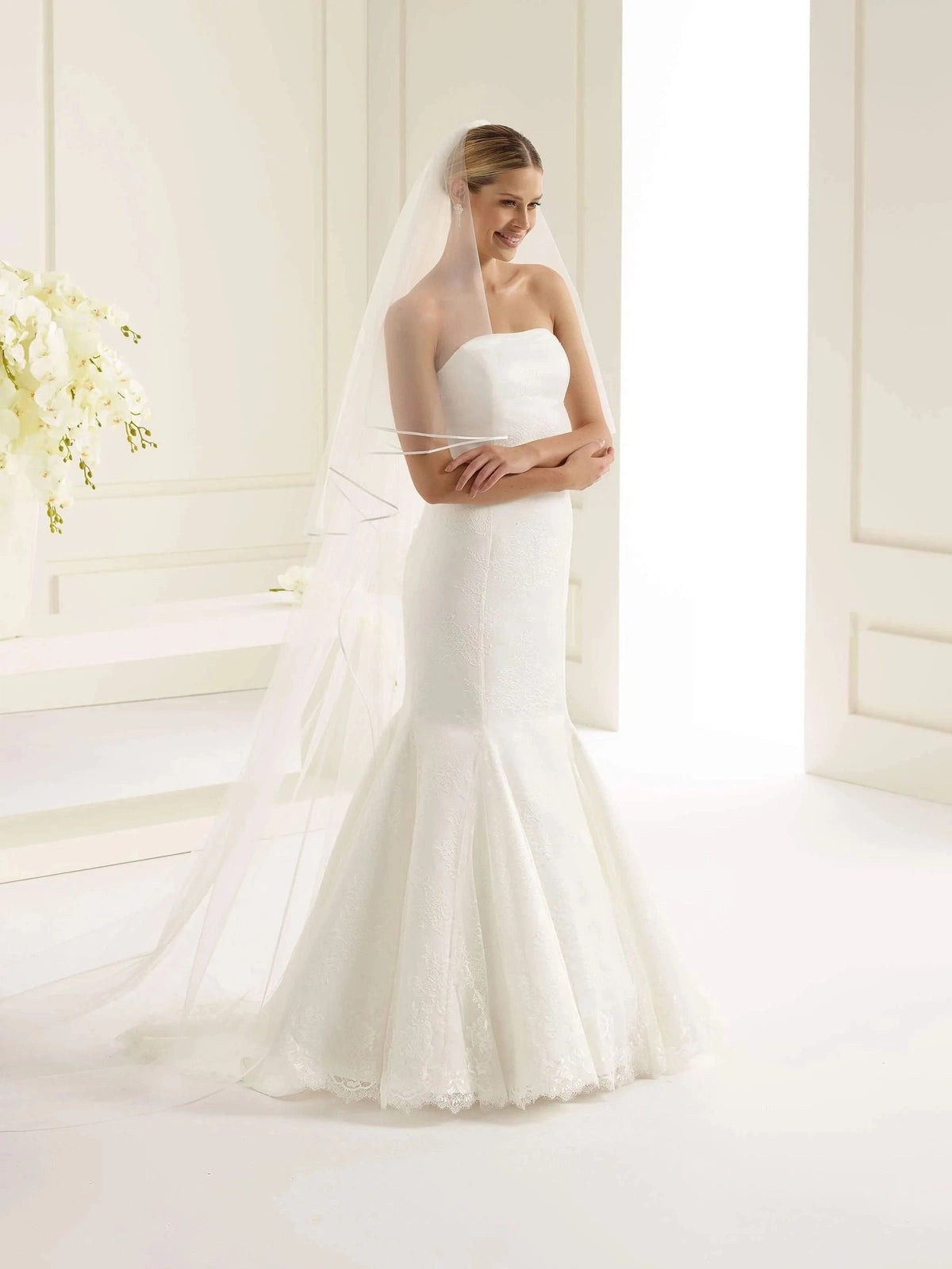Bianco Evento Cathedral Length Two Tier Wedding Veil with Satin Edge - Ivory Tulle Bridal Accessory (S146) | Perfect for Traditional Weddings, Bridal Portraits & Formal Ceremonies