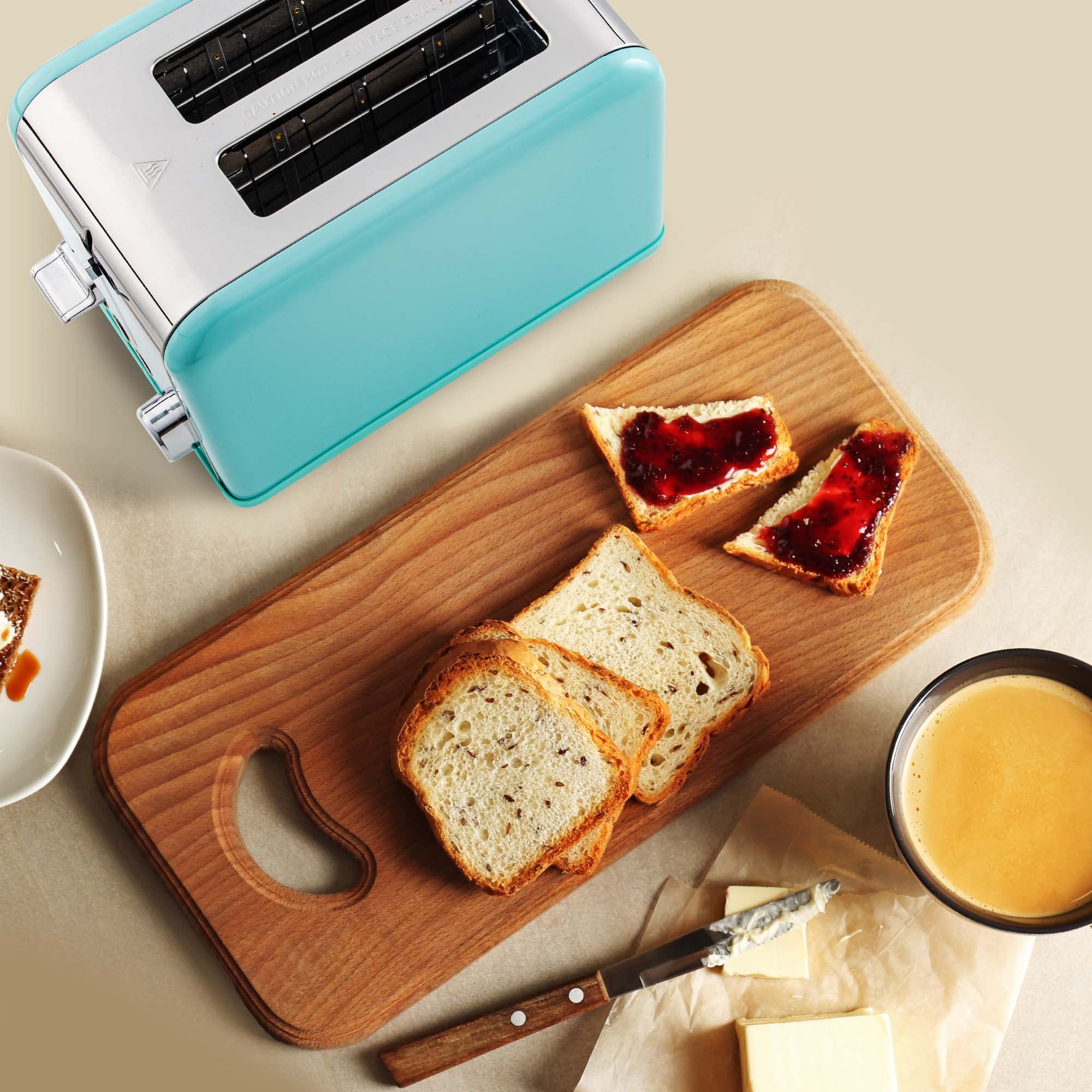 OVENTE 2 Slice Toaster with Extra Wide Slots - 6 Browning Settings, Stainless Steel Body & Removable Crumb Tray - Compact Countertop Toaster for Bread, Bagels, Muffins, Croissants & Waffles (Turquoise TS2450T) - Perfect for Breakfast, Kitchen, Dorm & Office Use