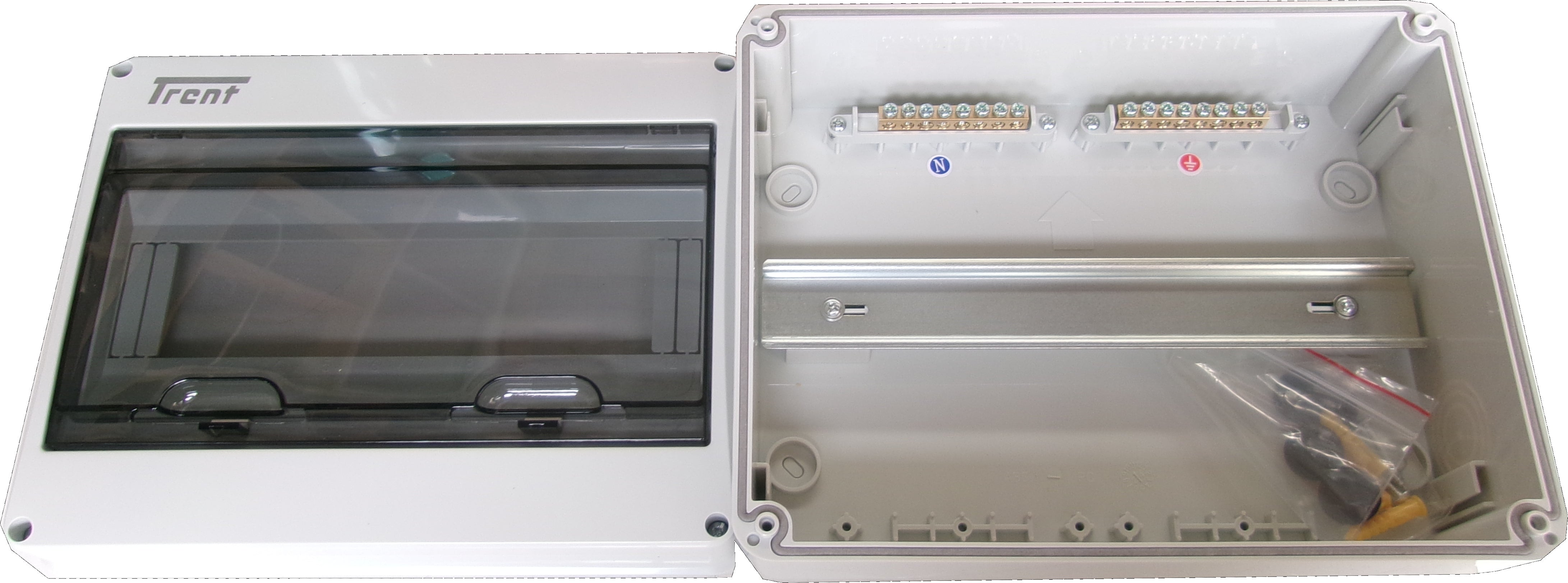 12-Way IP65 Compact Distribution Board - ABS/PC Material, Panel Mounted with 8 PE & 8 N Terminals - Ideal for Solar Power Systems, Industrial Control Panels & Outdoor Electrical Installations