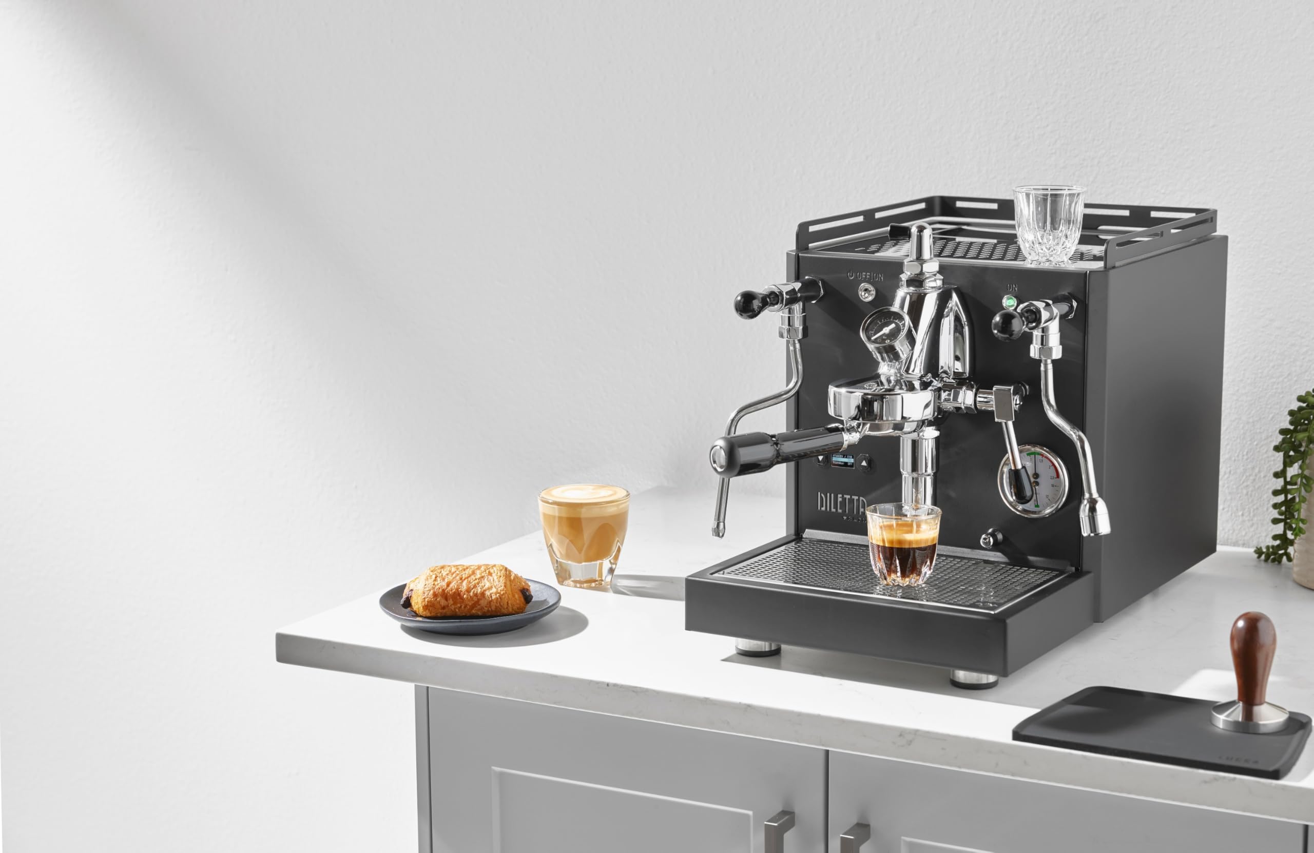 Diletta Alto Dual Boiler Espresso Machine with PID & Flow Control | Adjustable OPV & Shot Timer | Professional Home Barista Coffee Maker (Black) | Perfect for Home Cafes & Coffee Enthusiasts
