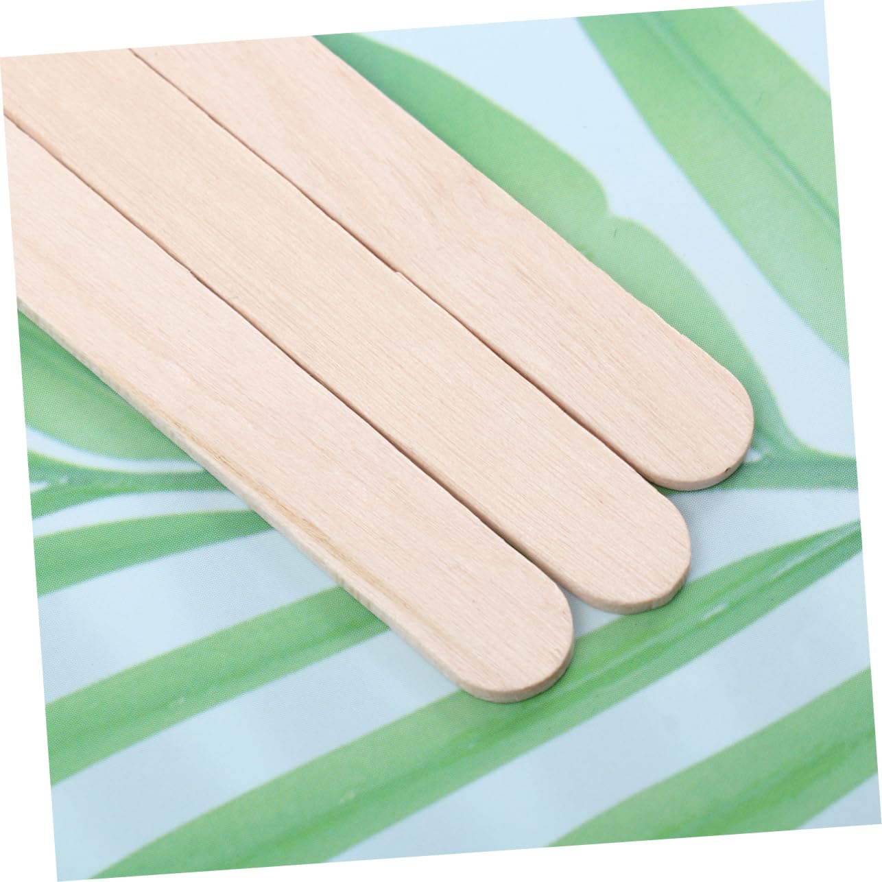 300 Pcs Wooden Wax Spatulas - Waxing Tools for Hair Removal, DIY Waxing, and Beauty Salons - Perfect for Eyebrow Shaping, Leg Waxing & Facial Hair Removal