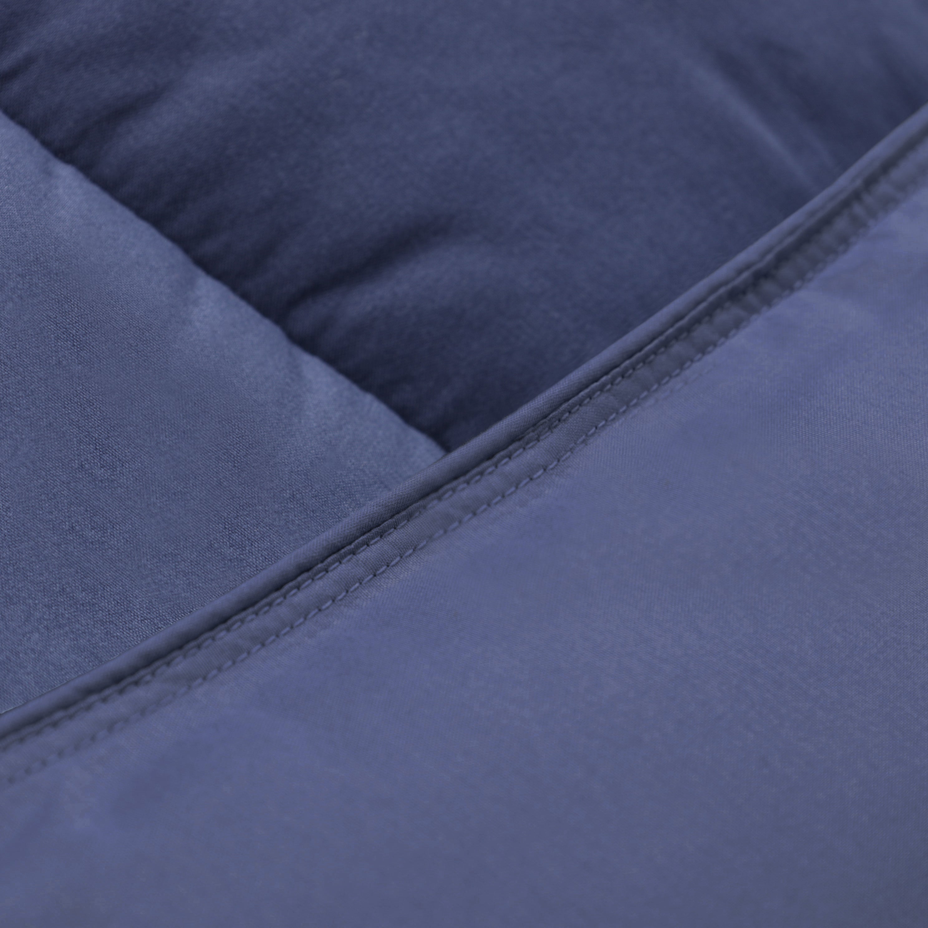 Luxury Brushed Microfiber Reversible Comforter Set - Ultra Soft Bedding for All Seasons - Perfect for Master Bedroom, Guest Room & Dormitory