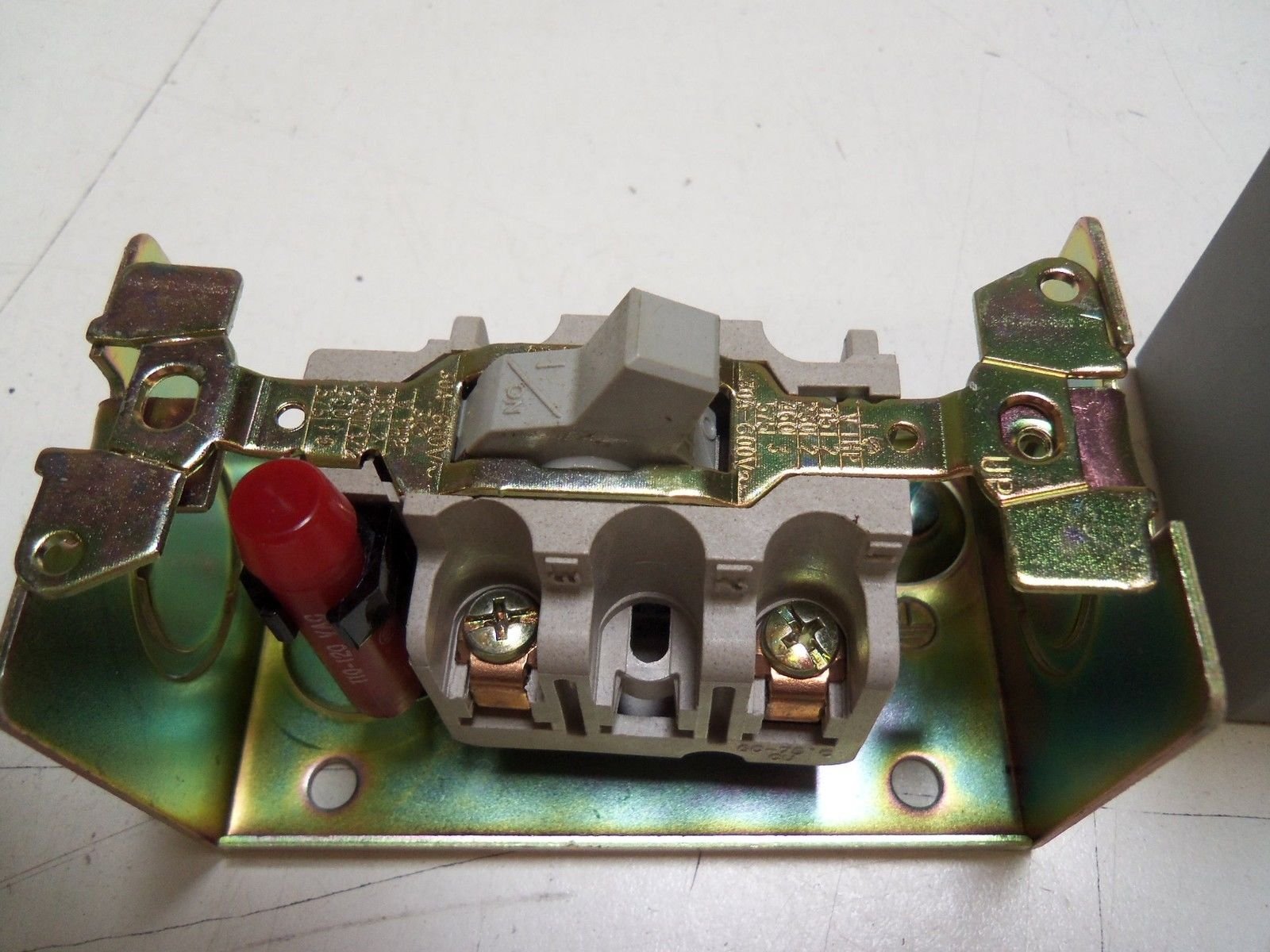 30A Manual Motor Switch, 2 Pole, 600VAC/230VDC - Heavy Duty On/Off Control for Industrial Equipment, Pumps, and Machinery