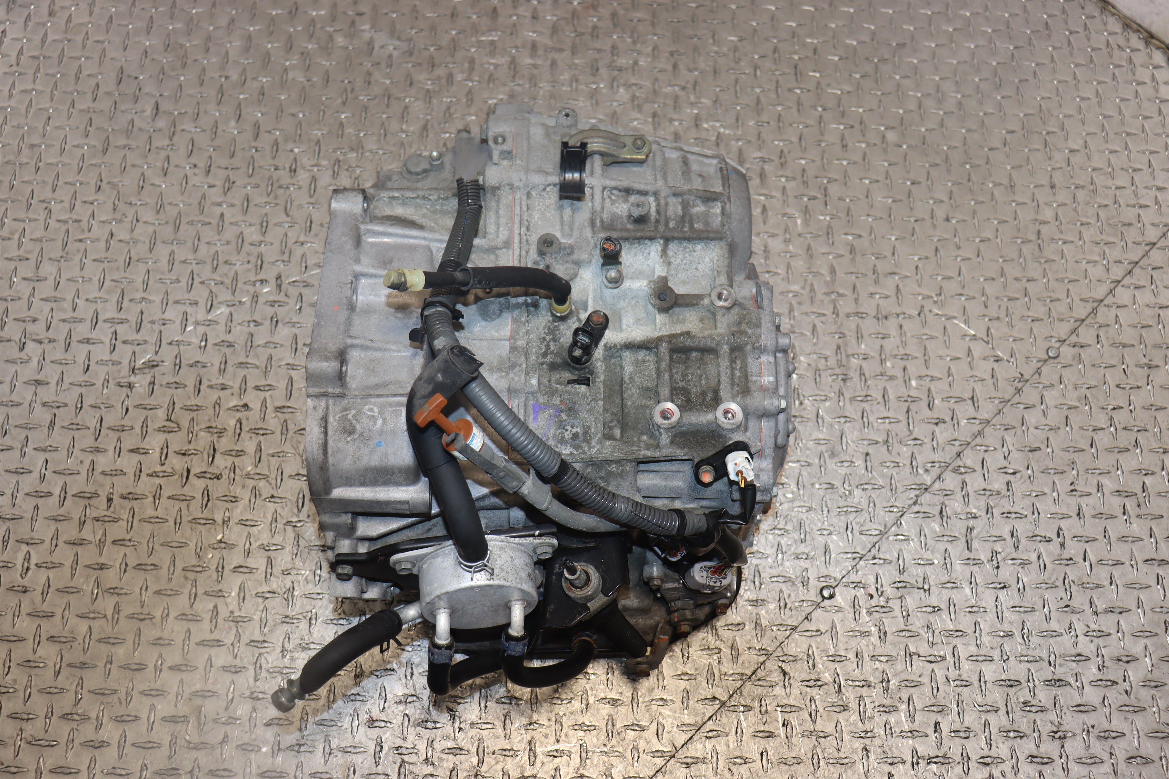 JDM 2AZ-FE Automatic Transmission for Toyota RAV4 2.4L 2004-2008 - Replacement Transmission for Smooth Shifting & Reliable Performance - Perfect for Off-Roading, Daily Commuting & Long Road Trips