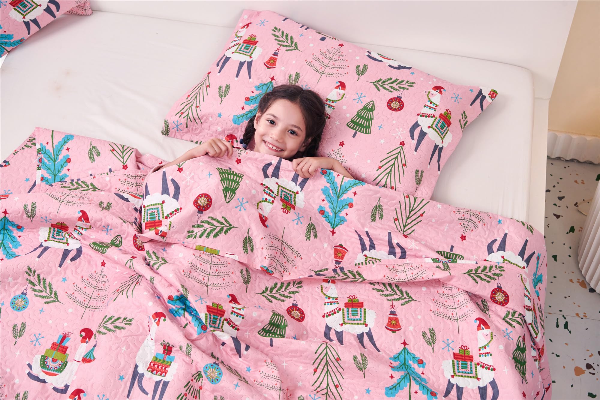 Smuge Kids Pink Christmas Alpaca Quilt Set Twin Size - Snowflake Tree Printed Bedding for Holiday & Xmas Celebration - Soft Bedspread Comforter Cover - Cozy Bedroom Decor for Winter Season