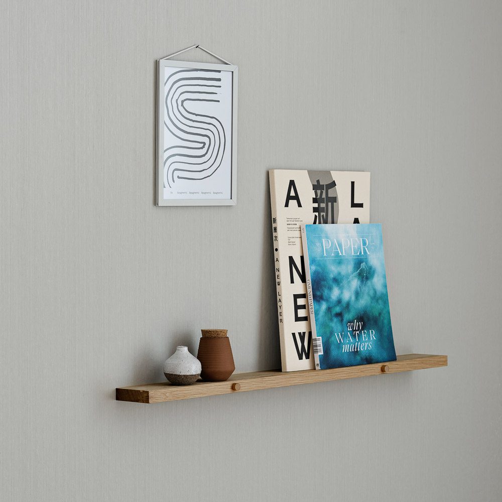 MOEBE Solid Oak Gallery Shelf - Wall Mounted Display Shelf for Photos & Decor (2 Sizes) - Perfect for Living Room, Bedroom & Office Wall Decor