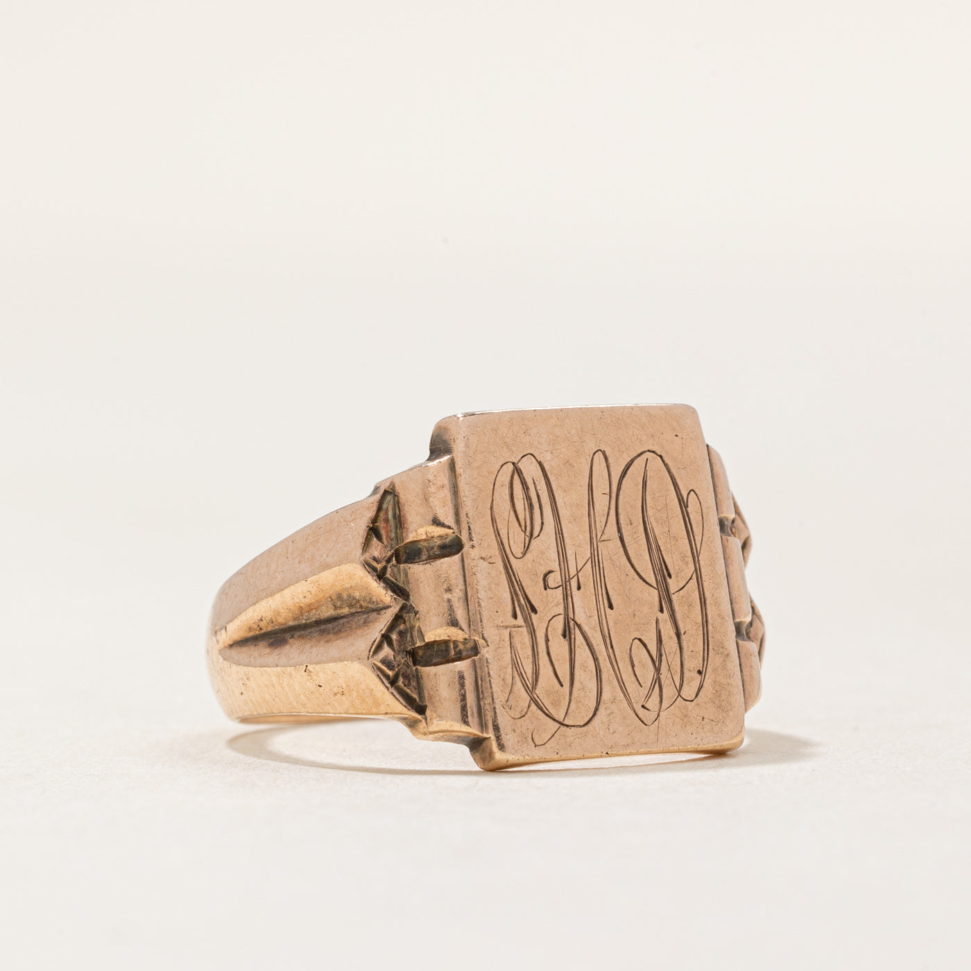 10K Yellow Gold Initial Ring for Women - Personalized Monogram Letter Ring - Size 6.25 - Perfect for Birthdays, Anniversaries & Gifts