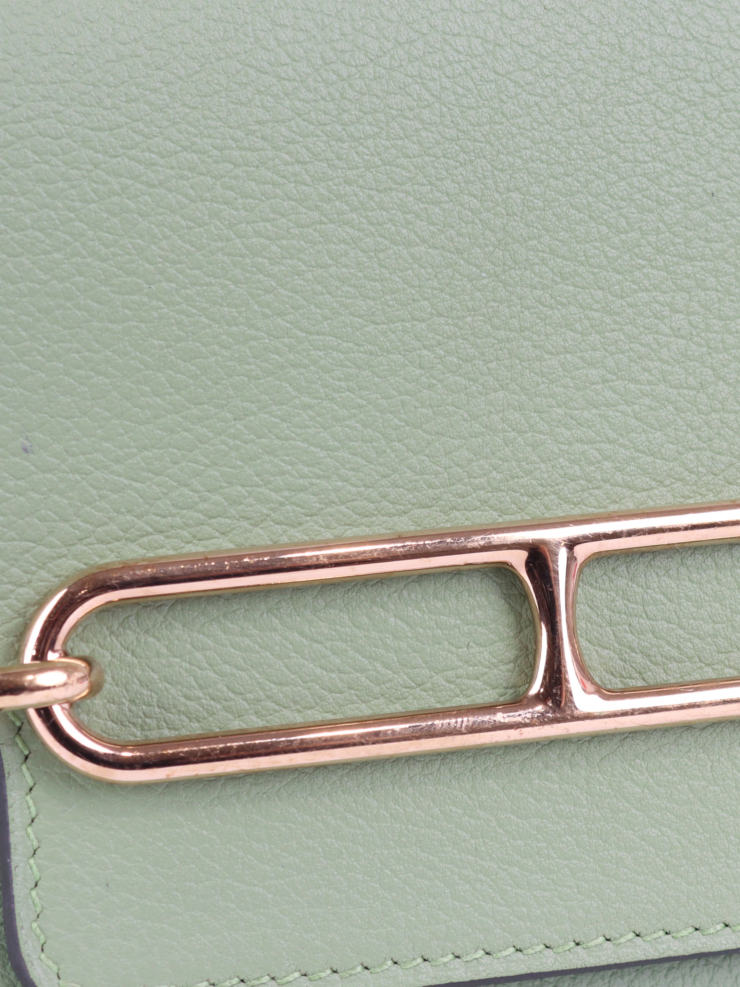 Hermes Roulis Slim Crossbody Bag - Evercolor Leather in Vert Criquet Green with Z Stamp - Perfect for Everyday Luxury & Fashion Accessories