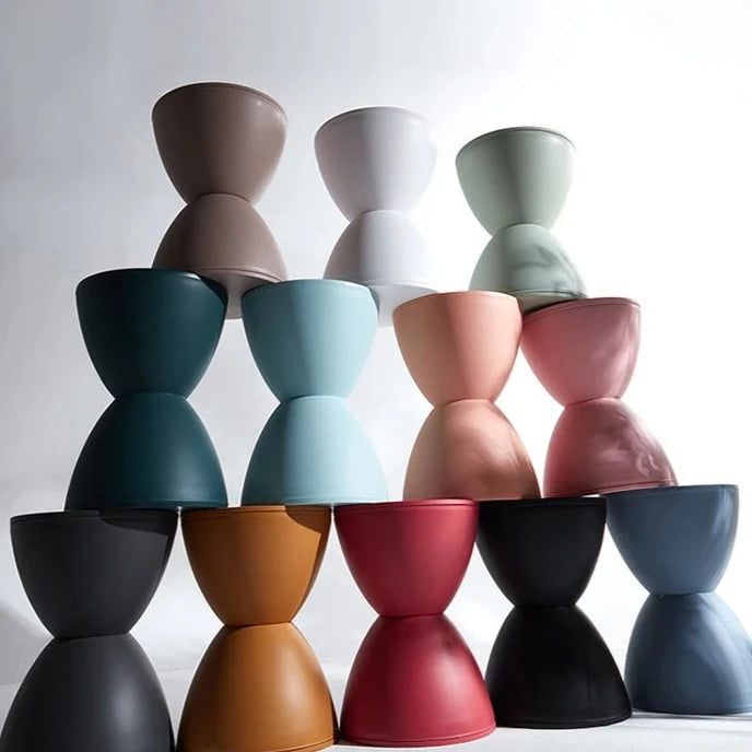 Modern Minimalist Stool - Sleek Designer Bar Stool for Kitchen, Dining Room & Home Decor - Aesthetic & Functional Seating for Small Spaces