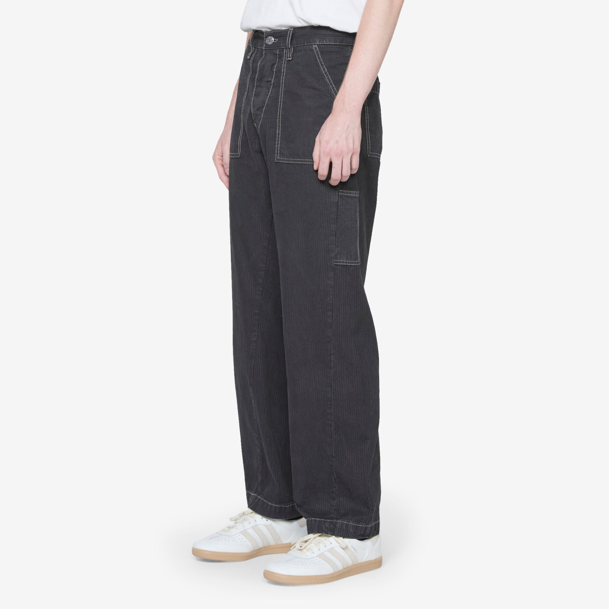 Wide Twist Work Jeans for Men - Durable Black Denim Pants for Construction, Farming & Outdoor Work
