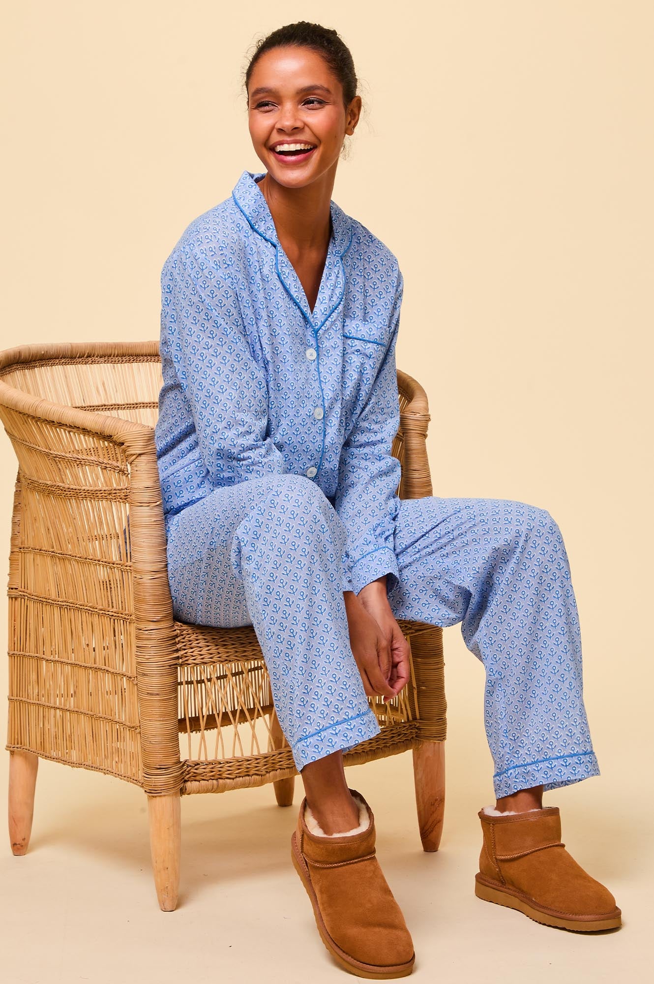 Men's Cotton Pajama Set with Bud Stamp Print - Blue & Cobalt Striped Sleepwear for Lounge & Nighttime Comfort
