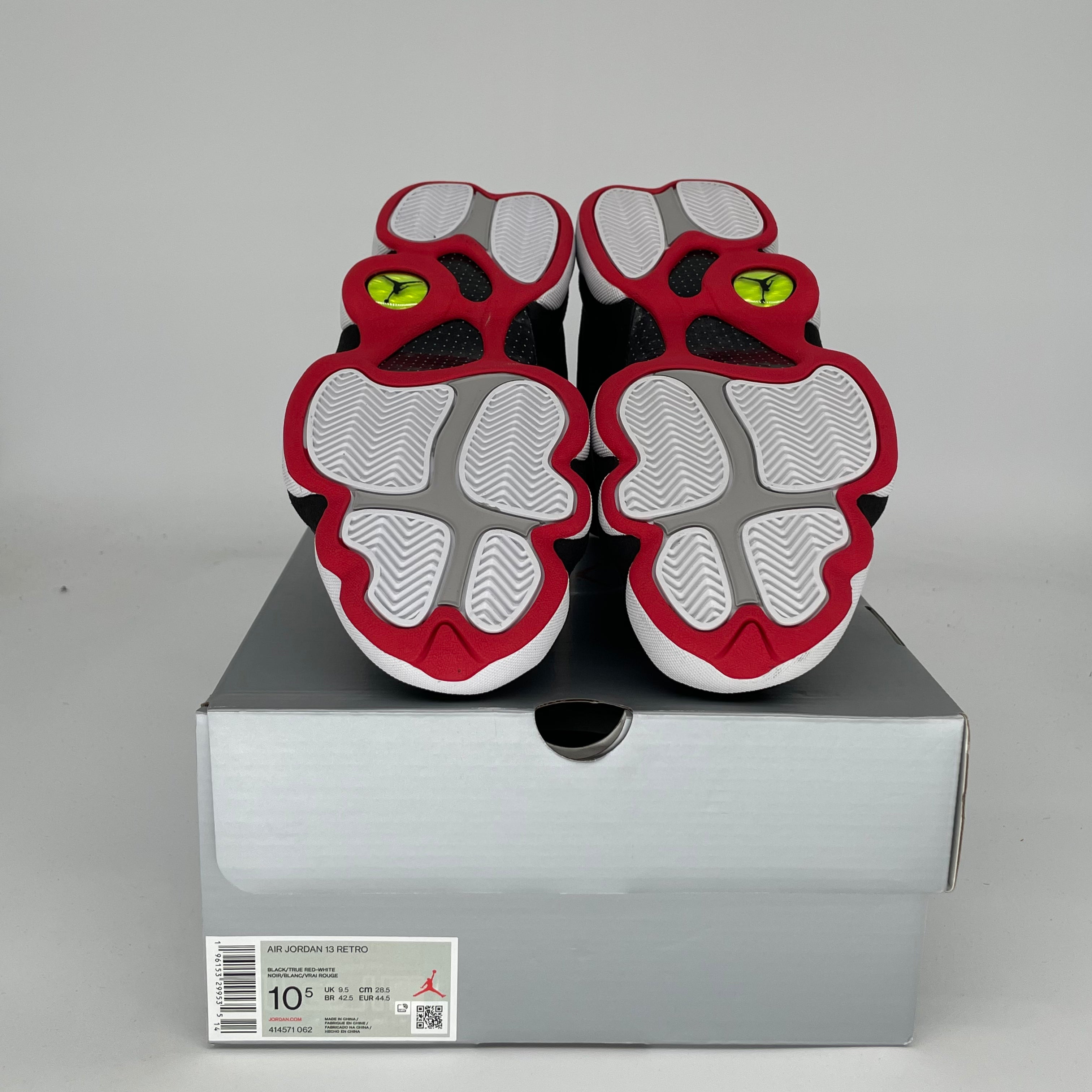 Original Title: AIR JORDAN 13 PLAYOFFS SIZE 10.5 414571 062   Optimized Title: **Air Jordan 13 Retro 'Playoffs' Basketball Shoes - Men's Size 10.5 (414571-062) - Authentic & New | Perfect for Basketball Games, Sneaker Collecting & Streetwear Fashion**