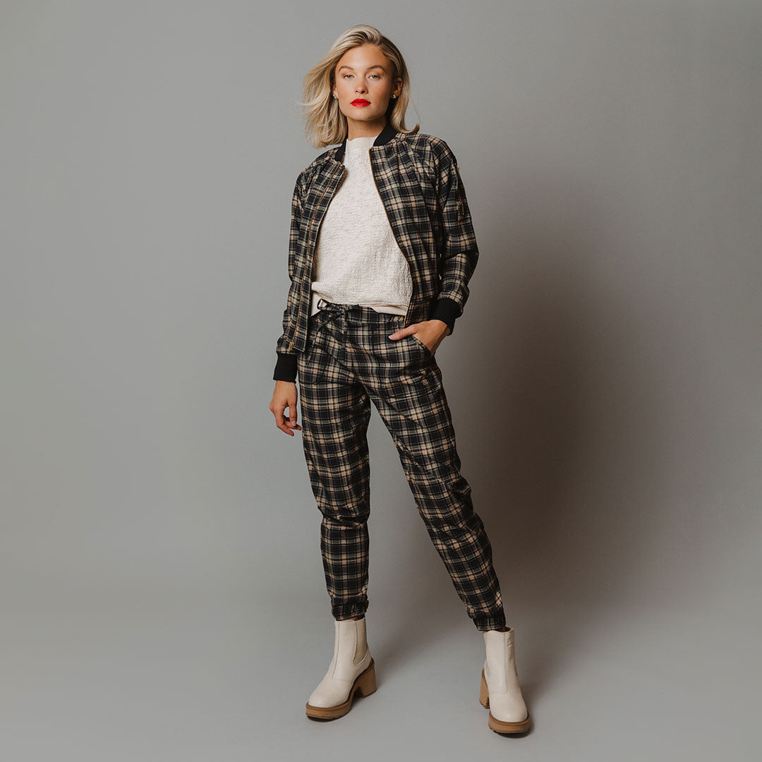 Stylish Bonnie Plaid Bomber Jacket for Women - Trendy Fall & Winter Outerwear - Perfect for Casual Outings, Streetwear Fashion, and Layering in Cool Weather