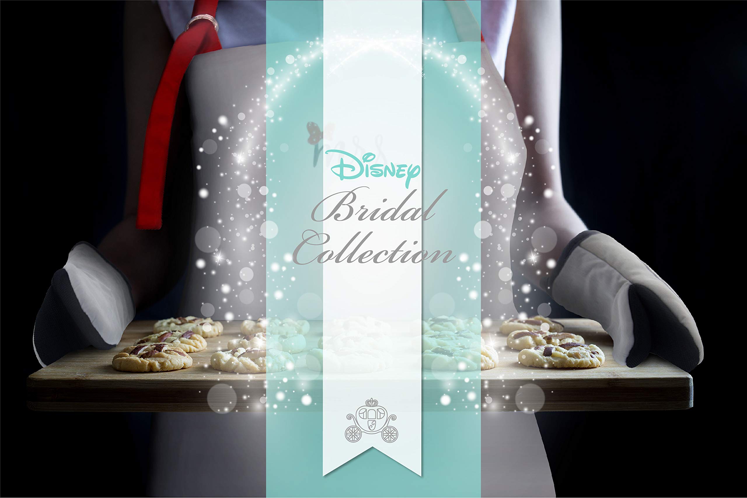 Disney Heat Resistant Mini Oven Mitts Set of 2 - Insulated Kitchen Gloves for Baking, Cooking & Grilling - Non-Slip Grip with Hanging Loop (5.5x7 Inches) - Mickey & Minnie Mouse Design - Perfect for Holiday Baking, Potlucks & Family Gatherings