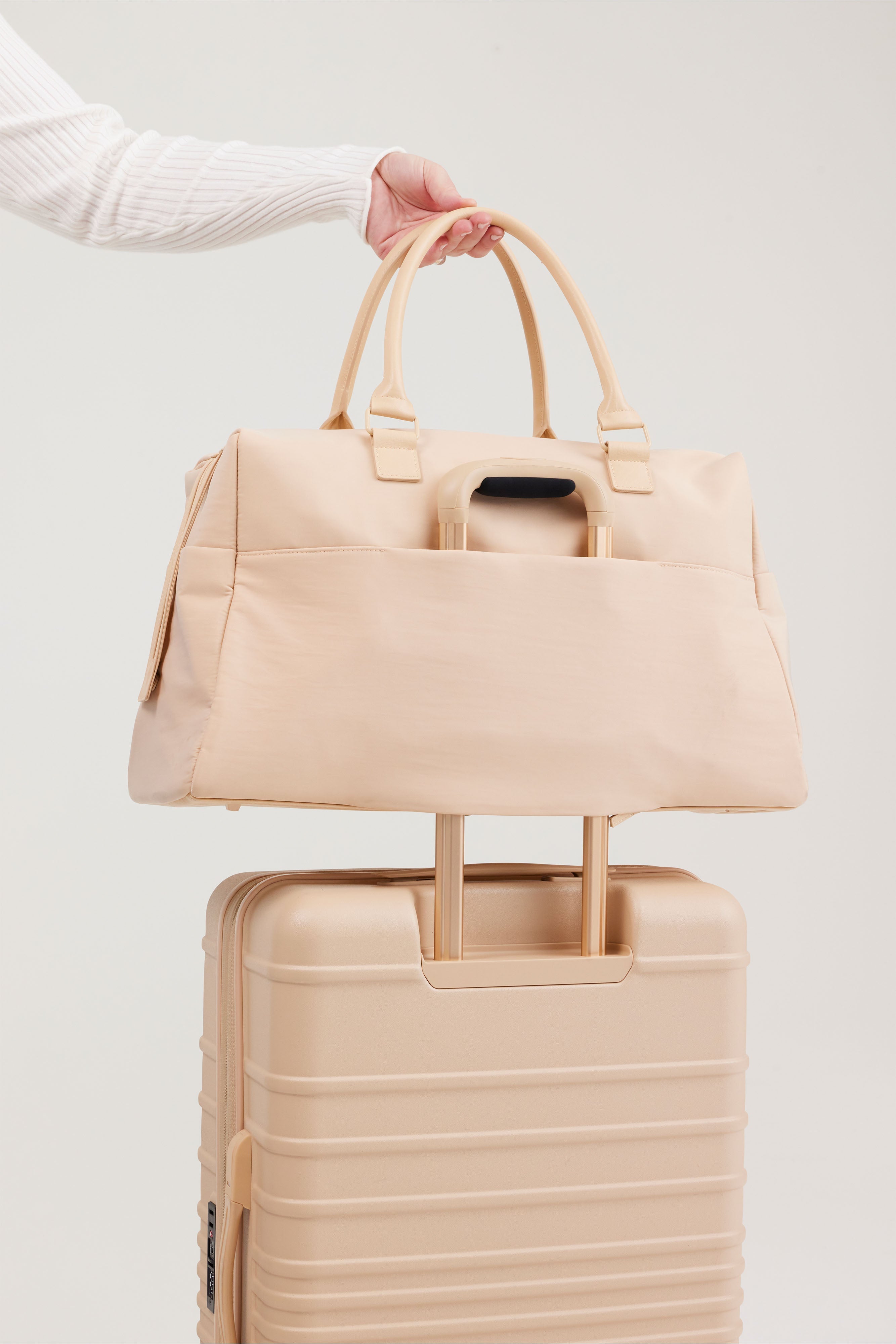 Premium Beige Commuter Duffle Bag - Waterproof Travel Gym Bag for Men & Women - Perfect for Work, Gym, Weekend Getaways & Business Trips