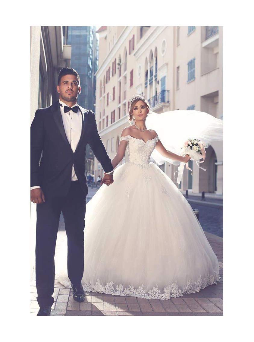 Elegant Off-the-Shoulder Princess Wedding Dress with Lace Applique - Ivory Bridal Ball Gown for 2024 Weddings | Perfect for Beach, Church, and Formal Ceremonies