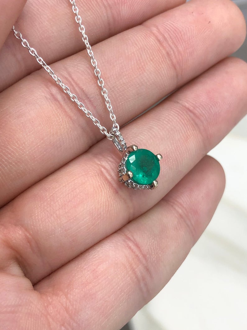1.20tcw Round Emerald & Diamond Accents 14K Gold Pendant Necklace for Women - Elegant Jewelry Gift for Birthday, Anniversary & Special Occasions