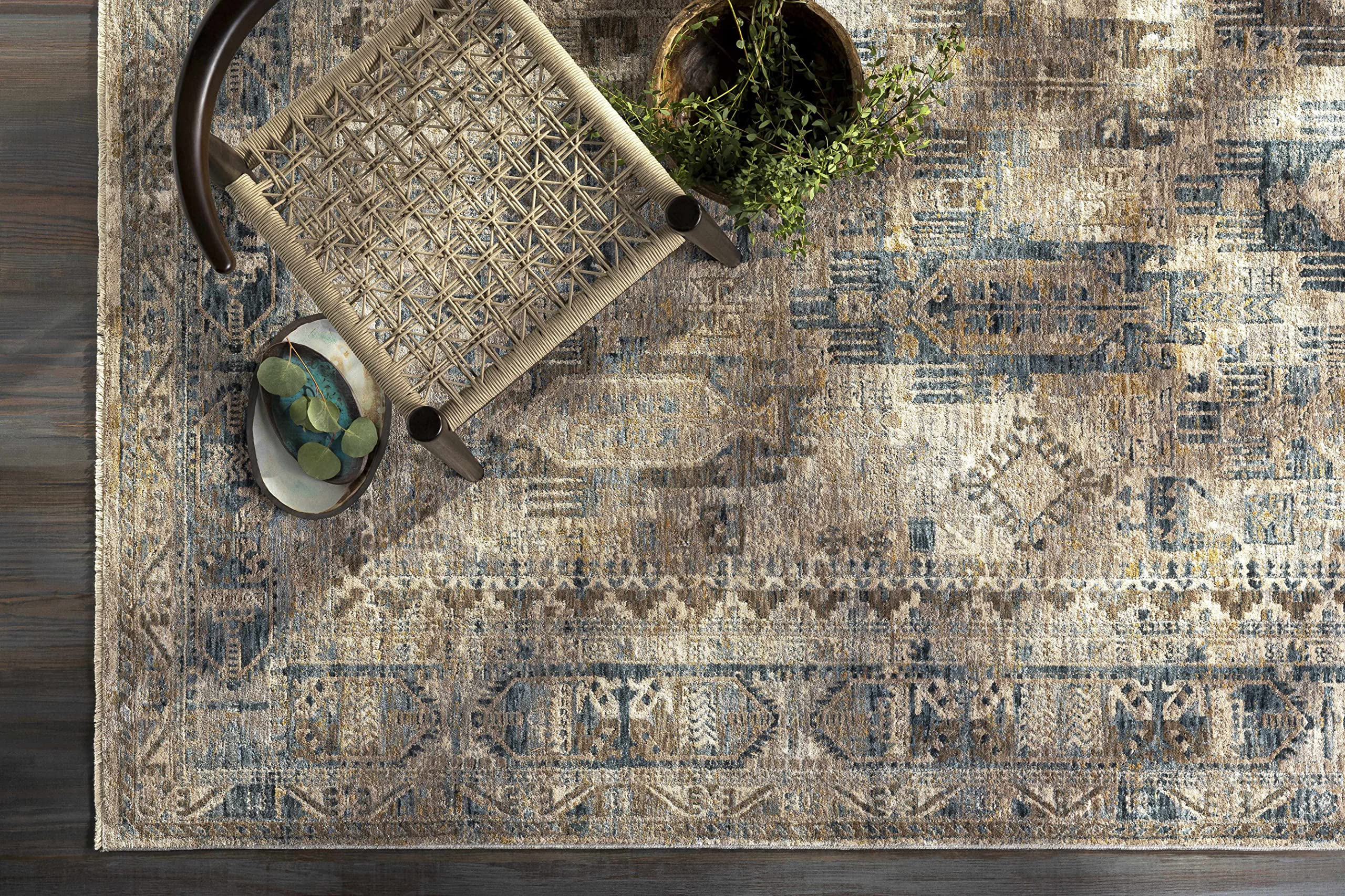 Premium Hauteloom Mundesley Traditional Area Rug - 7'10
