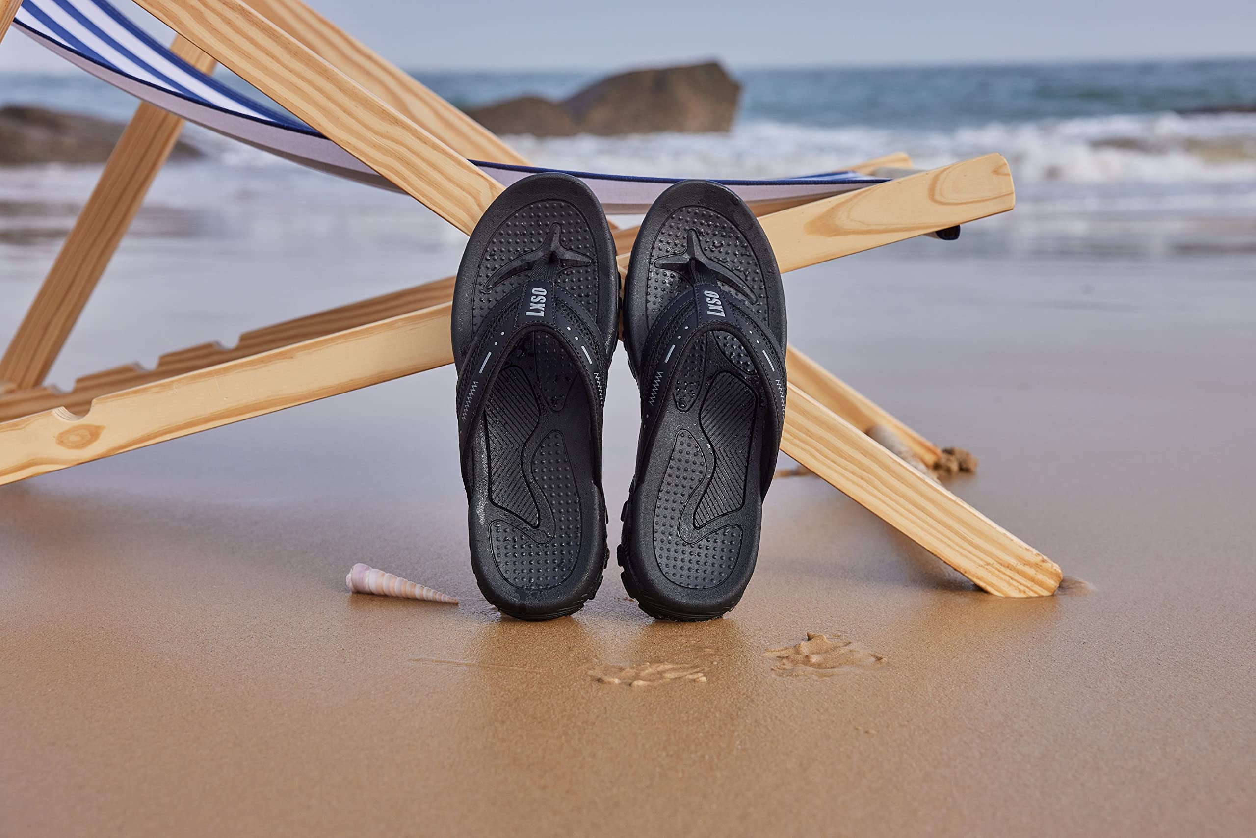 **Men's Arch Support Flip Flops - Waterproof Beach Sandals & Shower Shoes for Pool, Gym, and Travel**