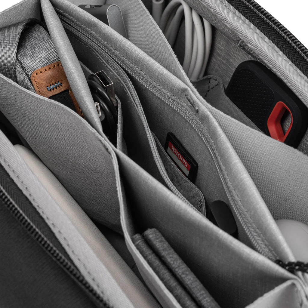 Peak Design Tech Pouch - Waterproof Travel Organizer for Electronics & Cables - Perfect for Laptops, Phones, Cameras - Ideal for Travel, Office & Daily Commute