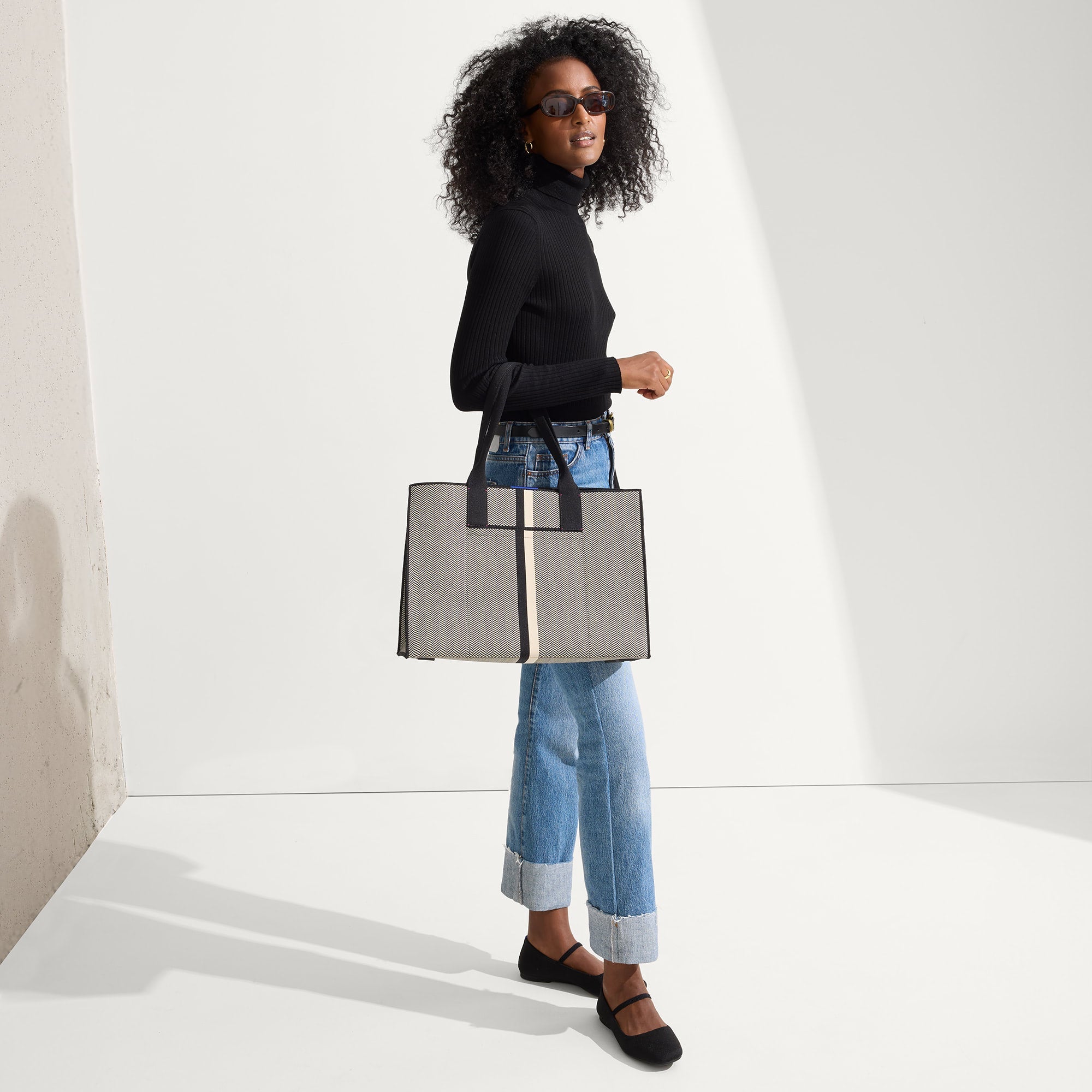 Classic Herringbone Tote Bag for Women - Stylish & Durable Everyday Shoulder Bag for Work, Travel & Shopping