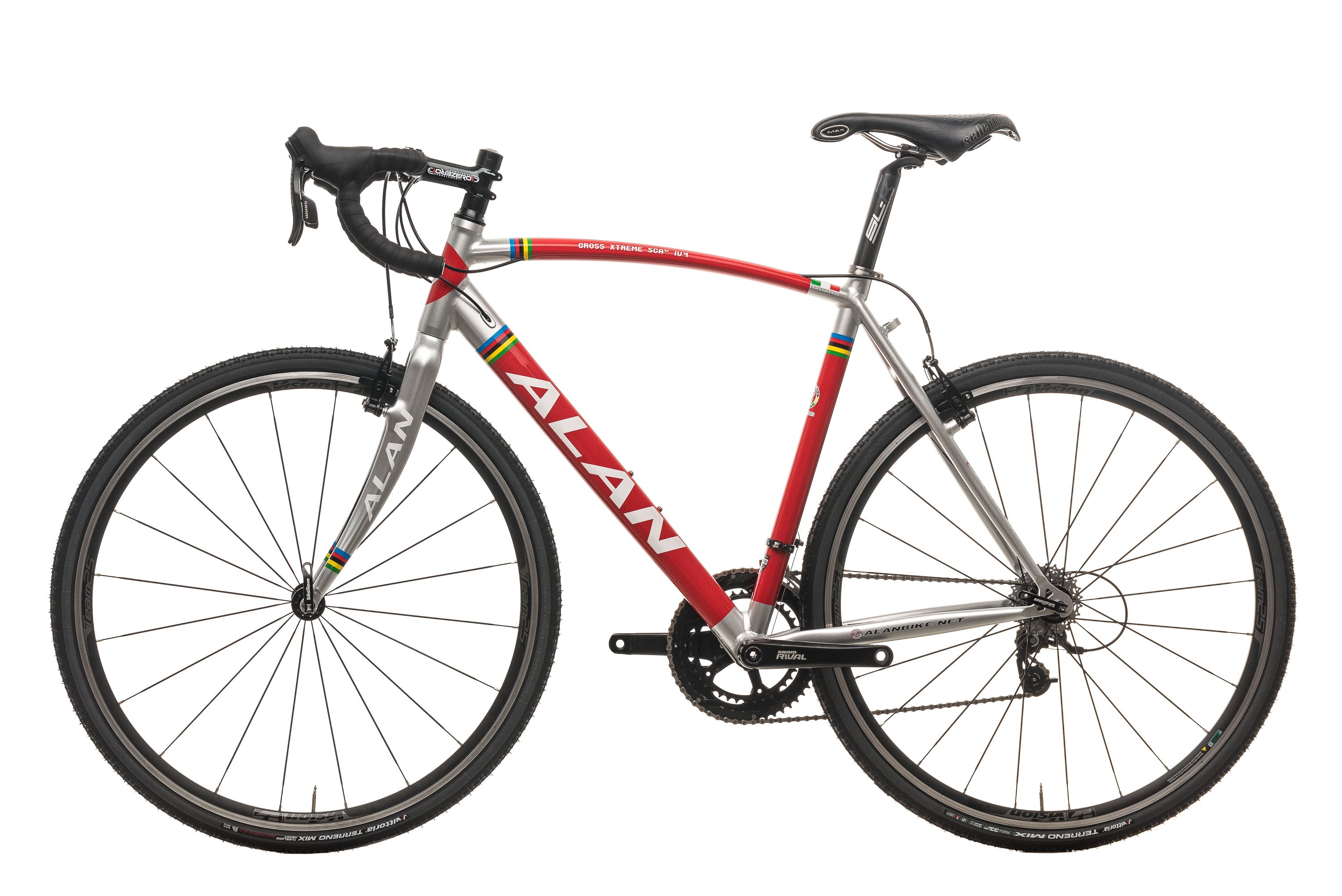 Alan Cross Xtreme Cyclocross Bike 2016 - Medium Size for Men - Lightweight Aluminum Frame for Racing & Off-Road Cycling Adventures
