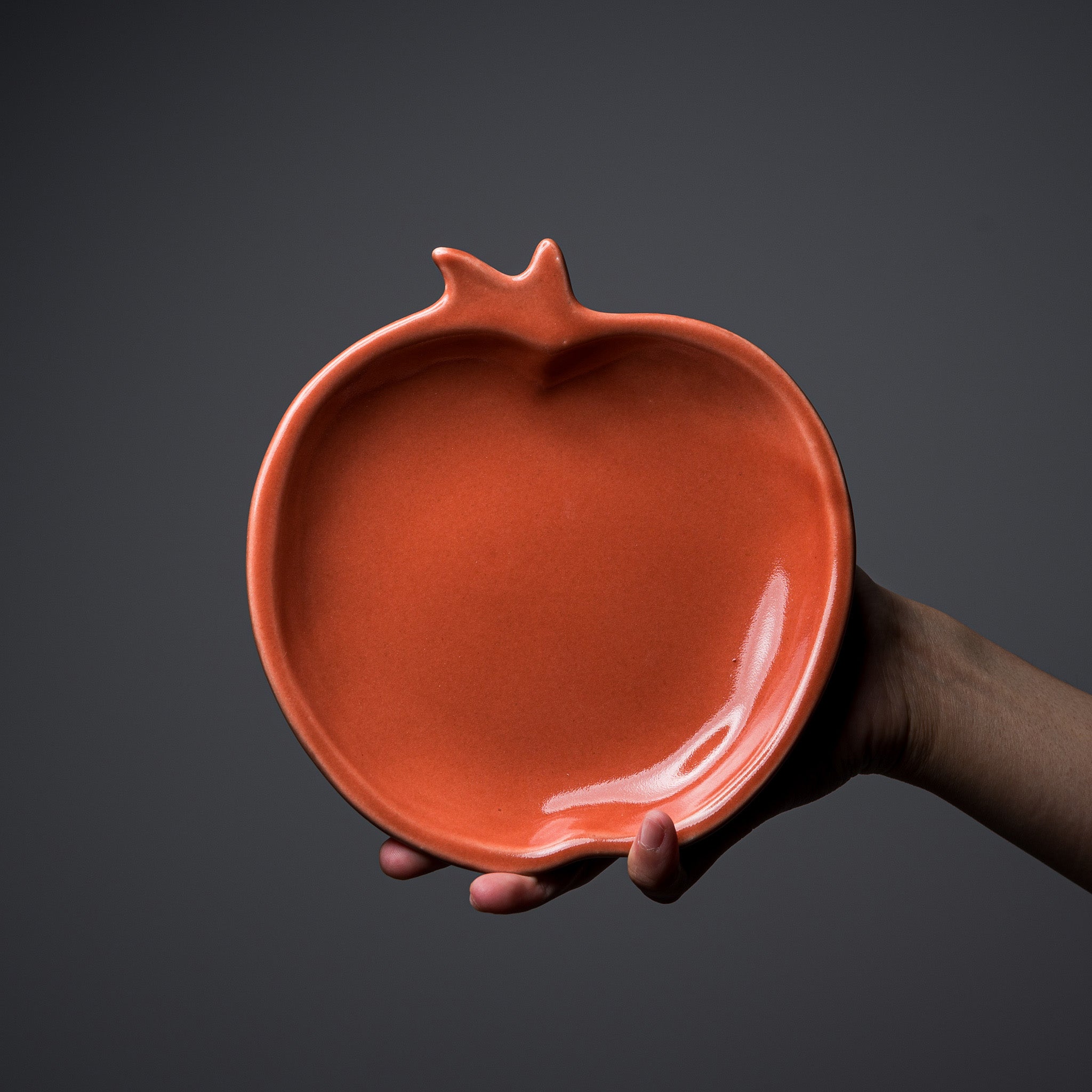 Wakasama Kiln Apple Plate 17cm - Handmade Ceramic Dish in 3 Colors | Perfect for Serving Desserts, Fruits & Snacks